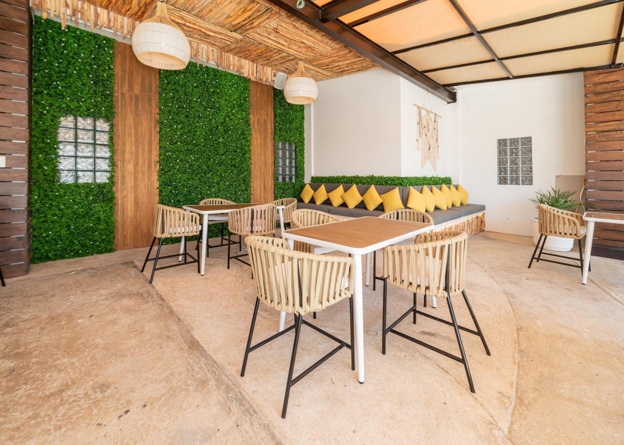 Cache Boutique - Adults Only Playa del Carmen