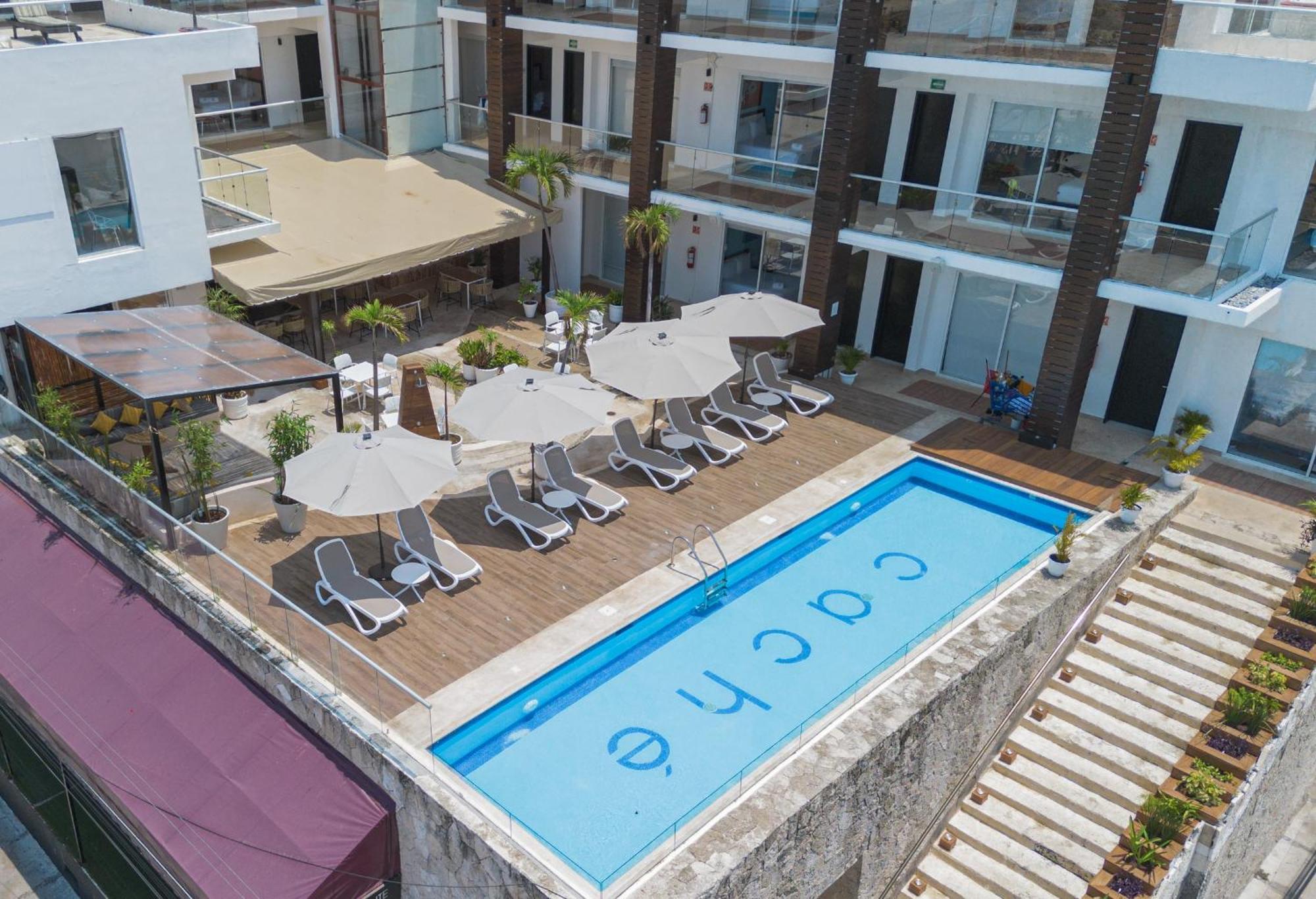 Cache Boutique - Adults Only 3*