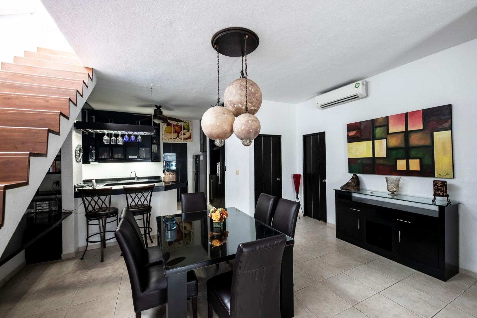 Penthouse At Mamitas Beach, Barbecue, Balcony, Sundeck, Jacuzzi