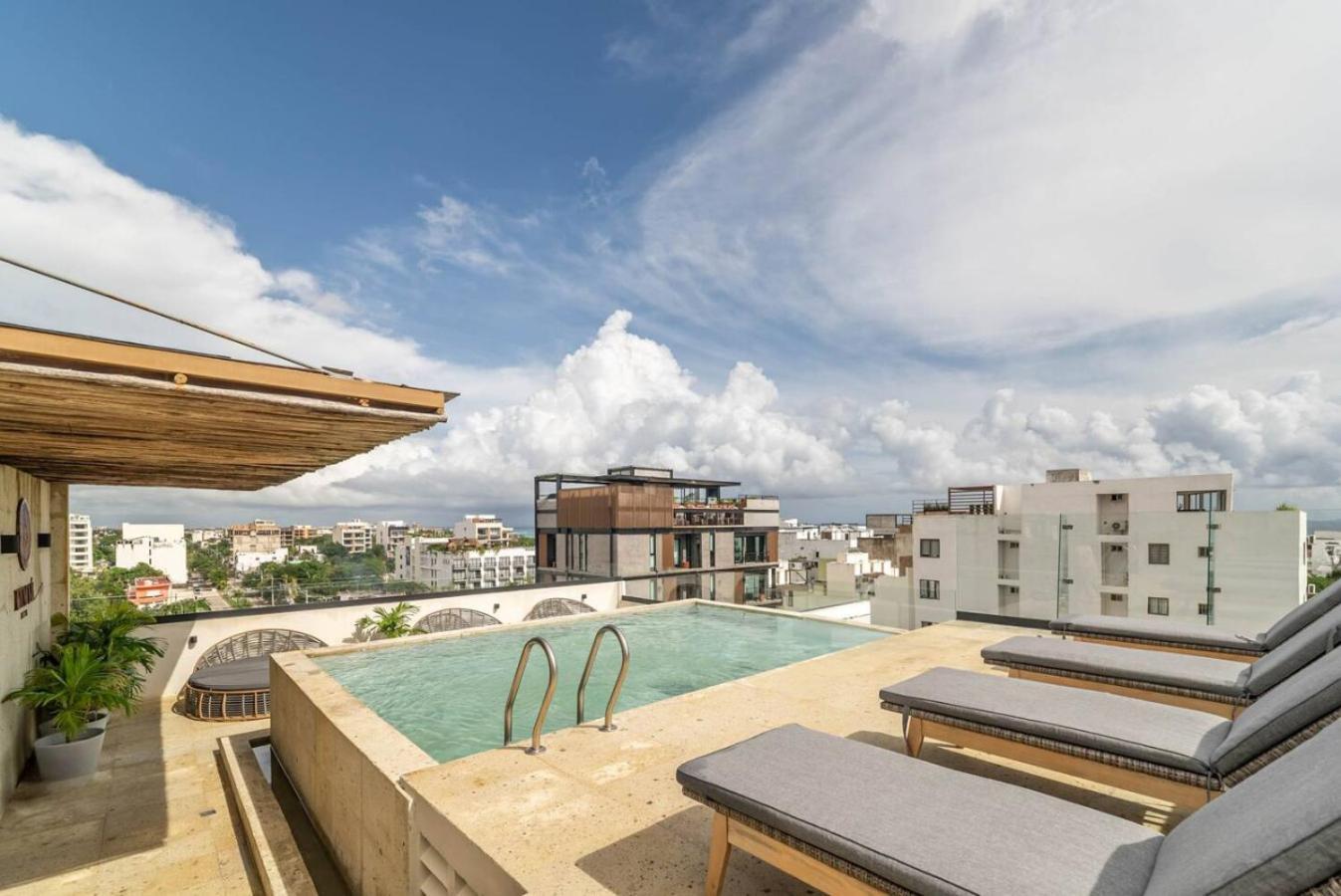Lux With Rooftop Pool, Walk To And 5th Ave *