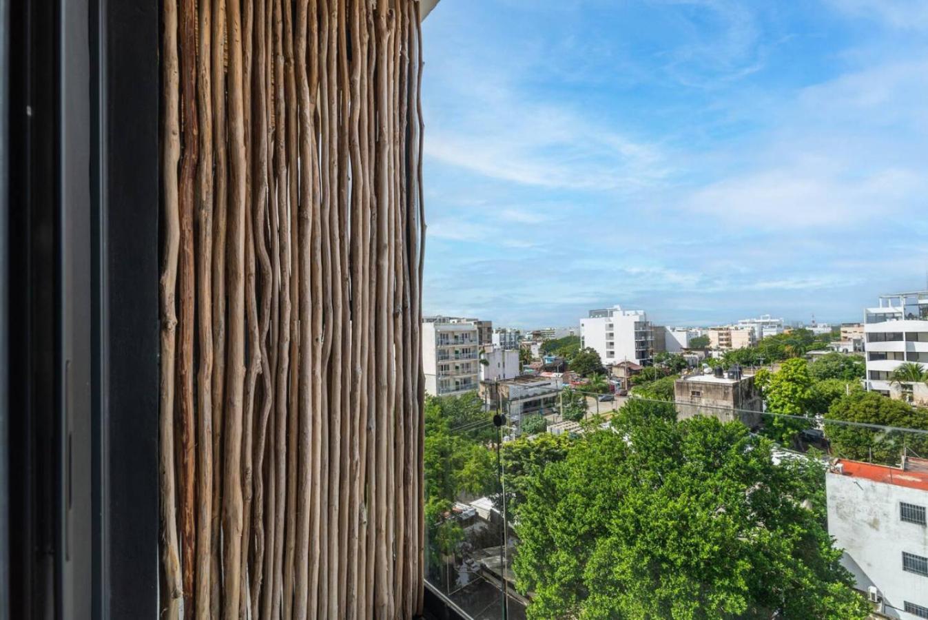 Lux With Rooftop Pool, Walk To And 5th Ave Playa del Carmen