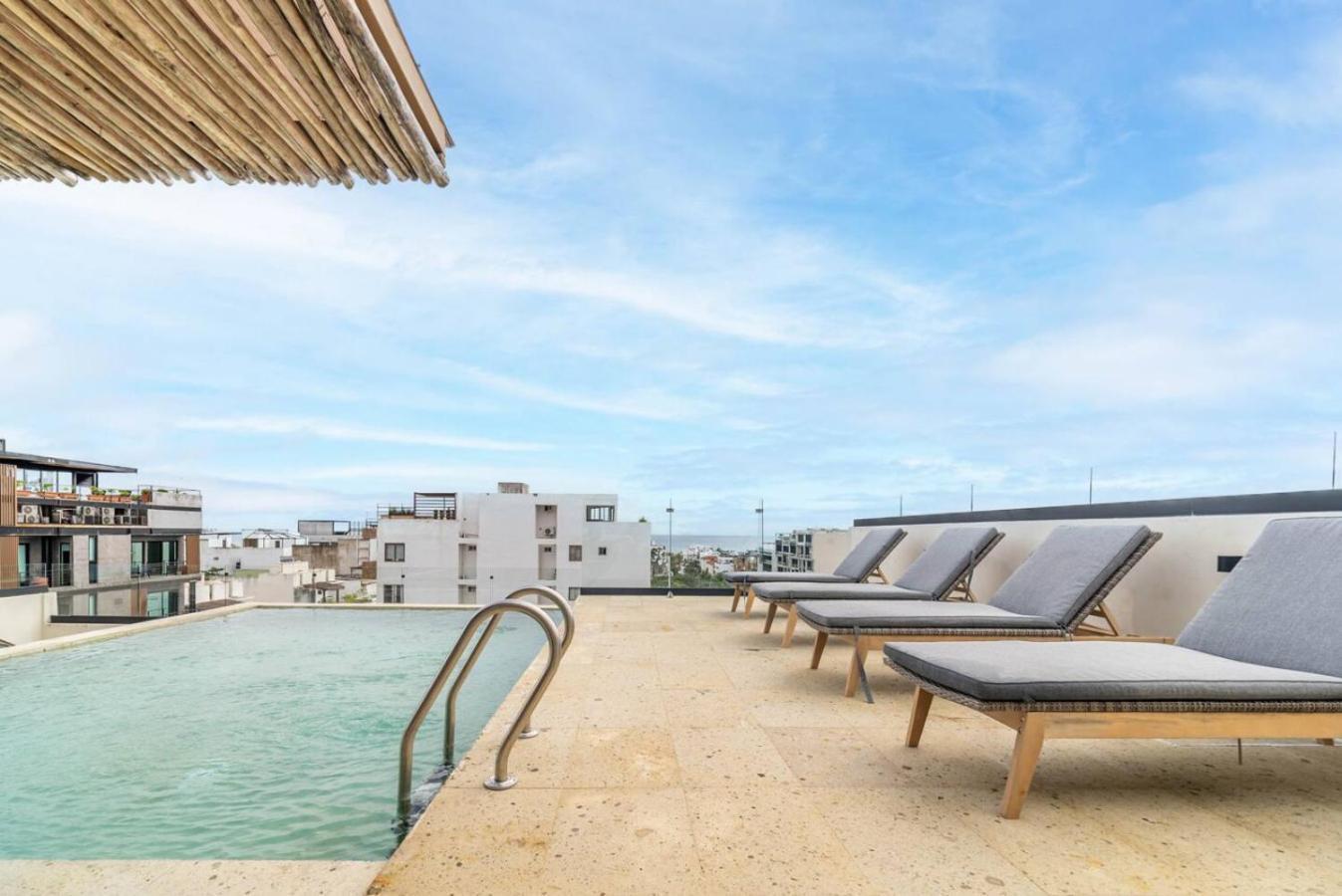 Lux With Rooftop Pool, Walk To And 5th Ave