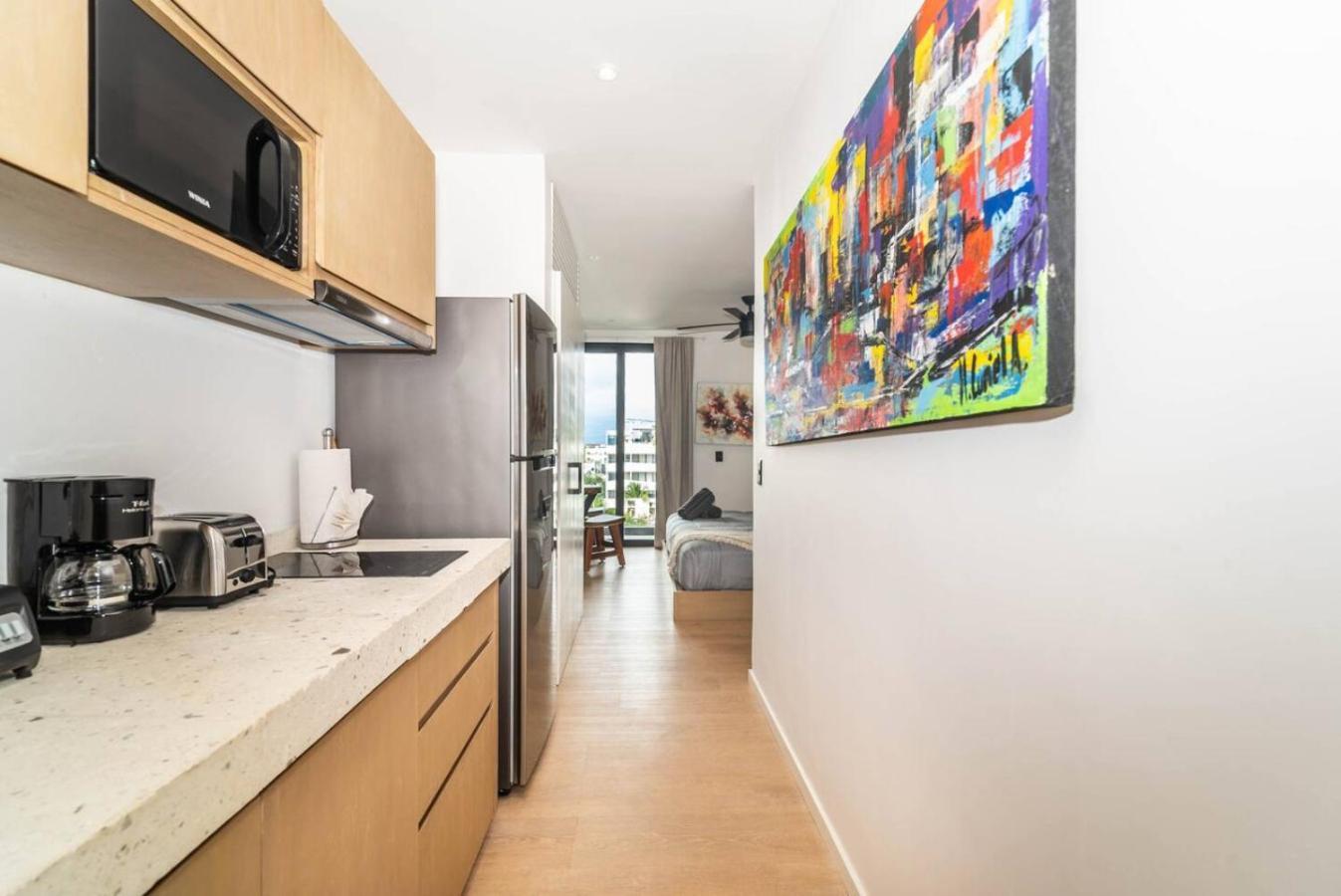 Casa de férias Lux With Rooftop Pool, Walk To And 5th Ave