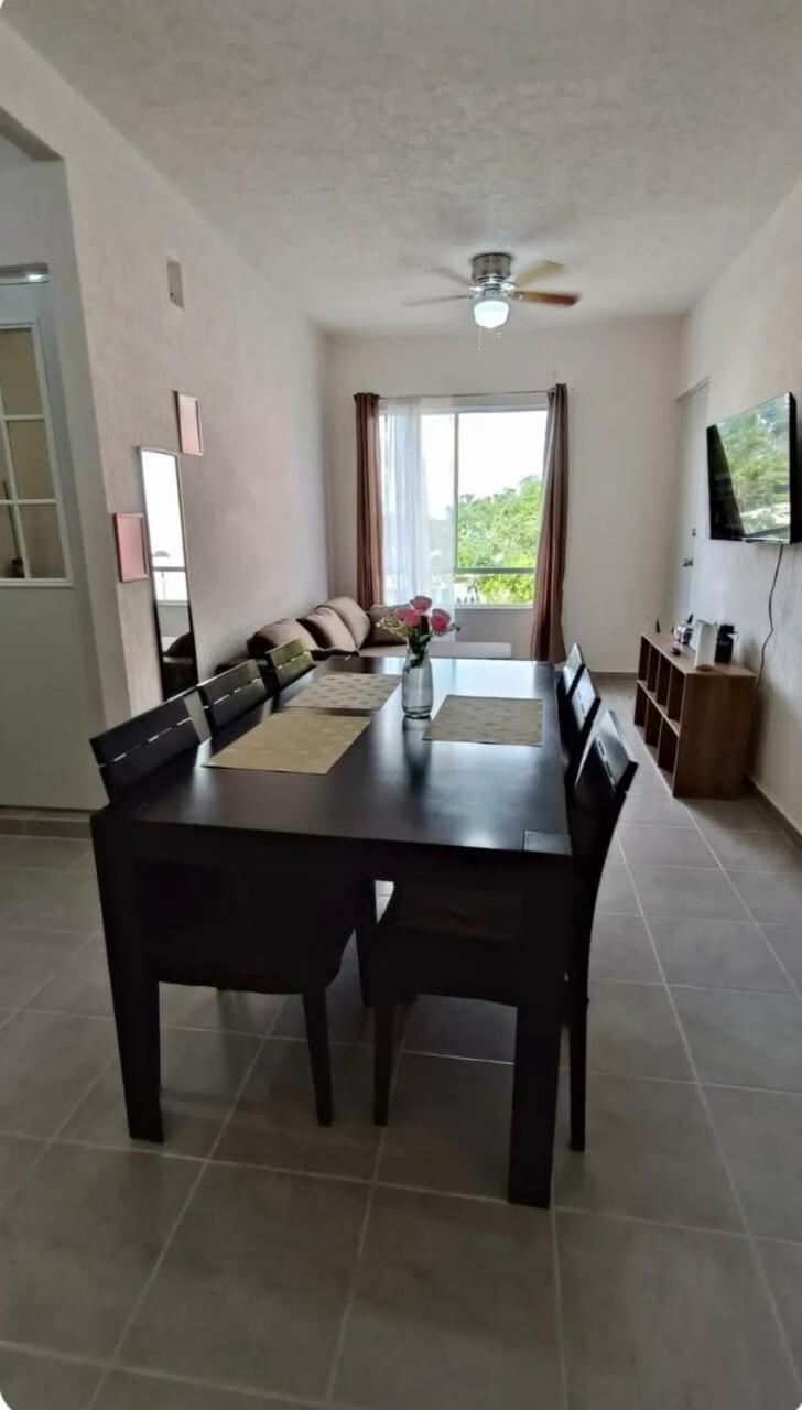 Apartment Vacacional Houserom