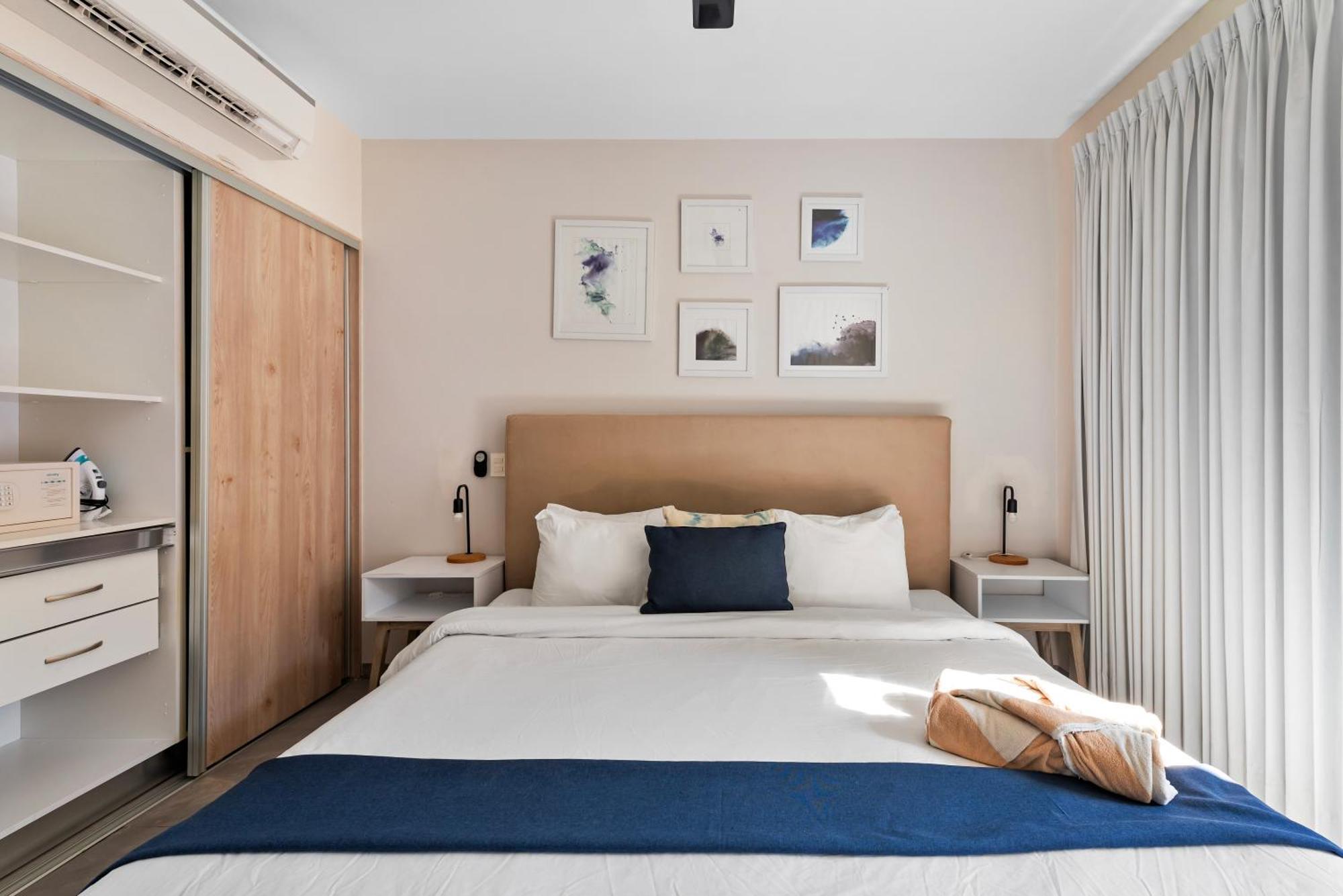 Luxury 2 Hab Cocina Ac Gym Pool Cine Apartment