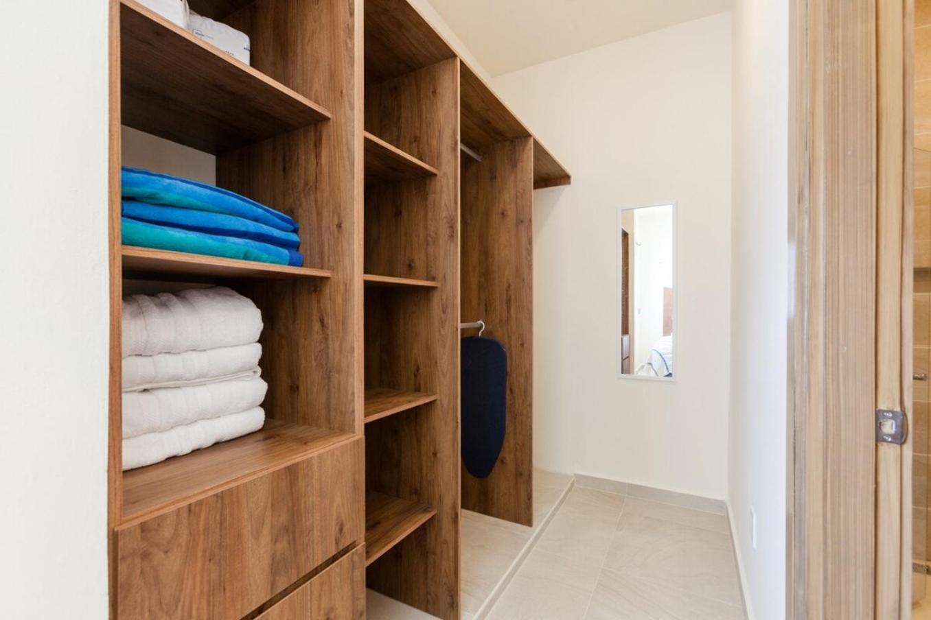 Omg! Casacaribe10minbeachwifi 100mb3poolsgym Holiday home