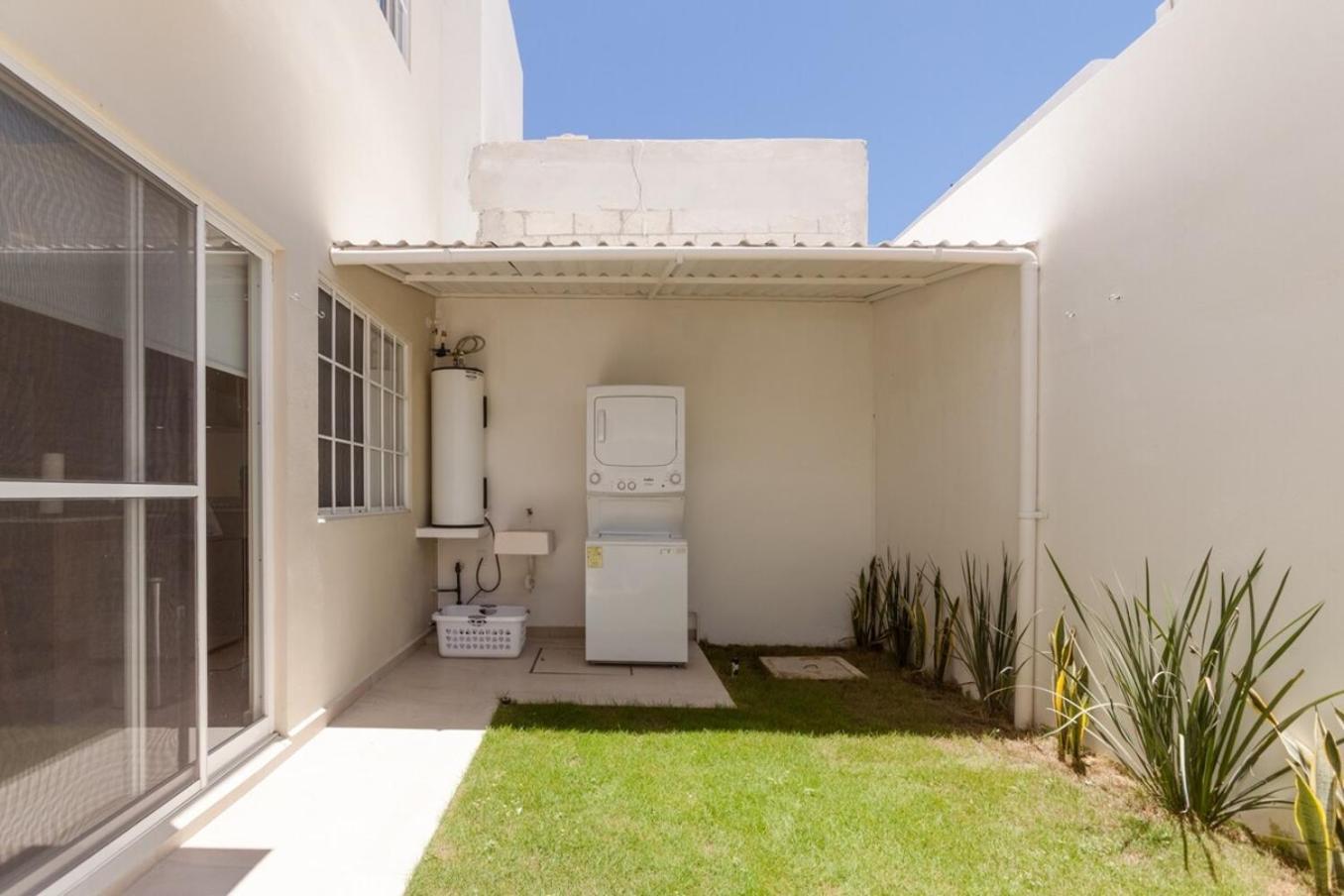 Omg! Casacaribe10minbeachwifi 100mb3poolsgym Holiday home