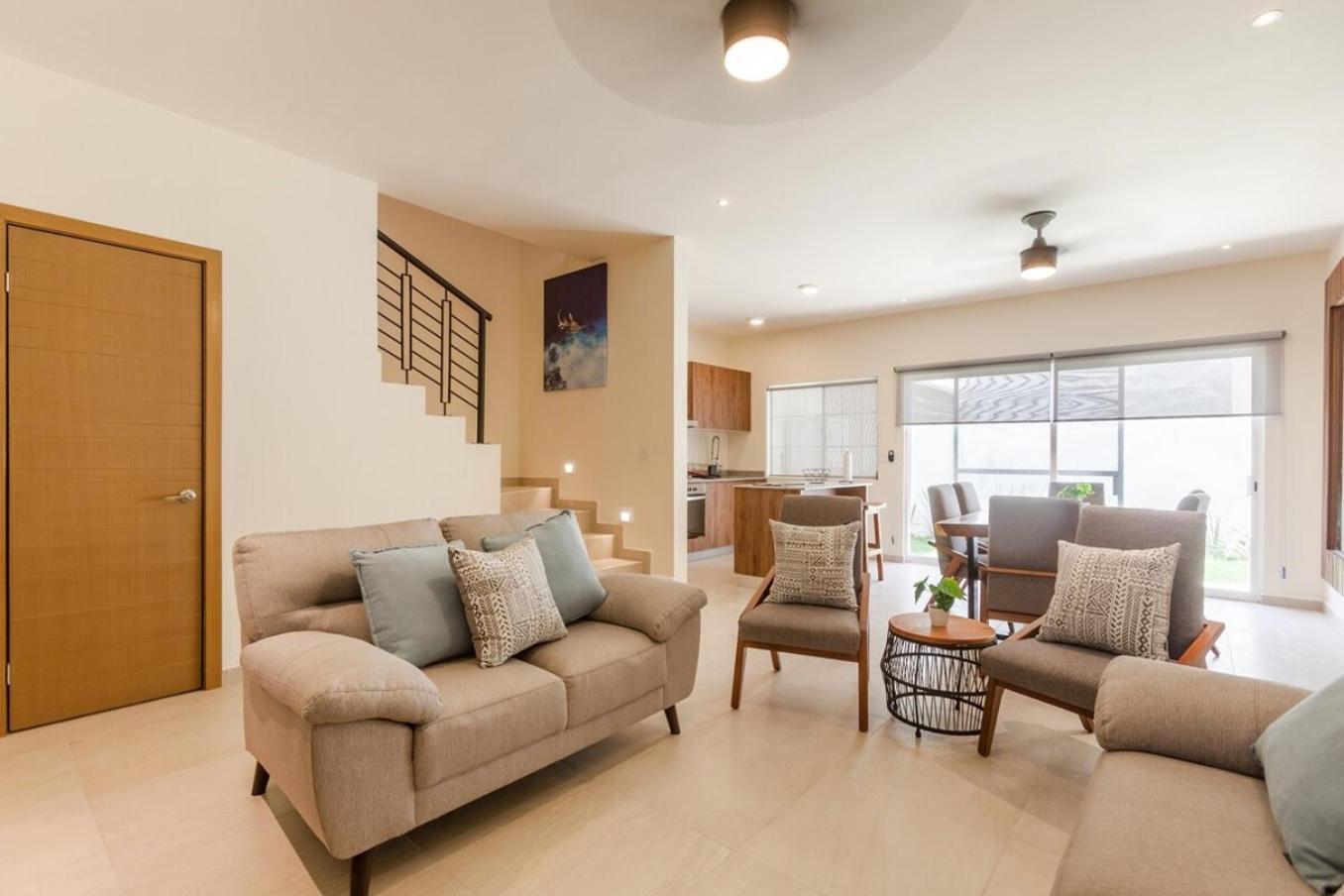 Omg! Casacaribe10minbeachwifi 100mb3poolsgym Holiday home Playa del Carmen