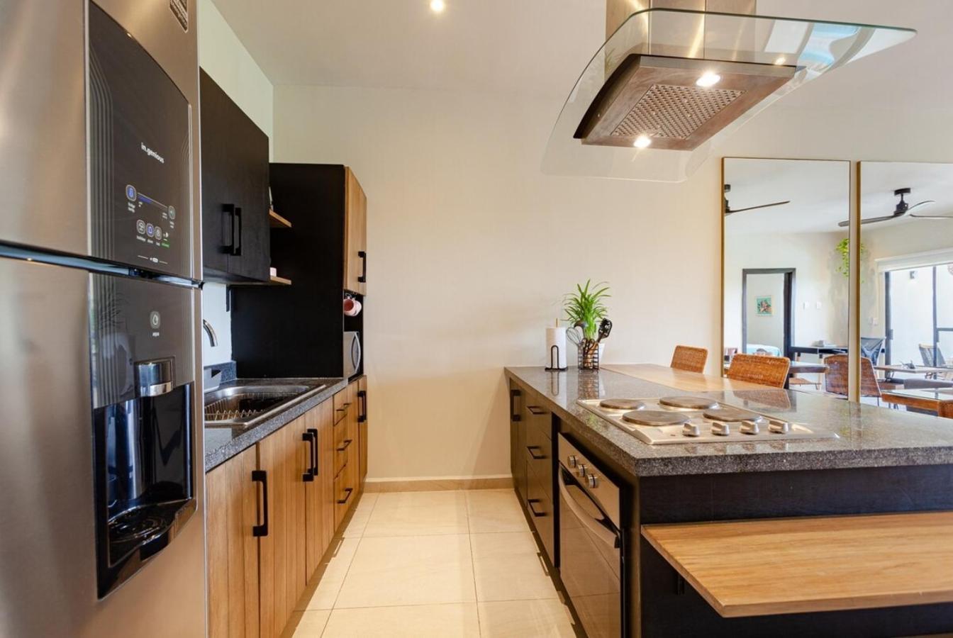 Holiday home New! Condoph10min To Beachwifi 300mbgym6pools