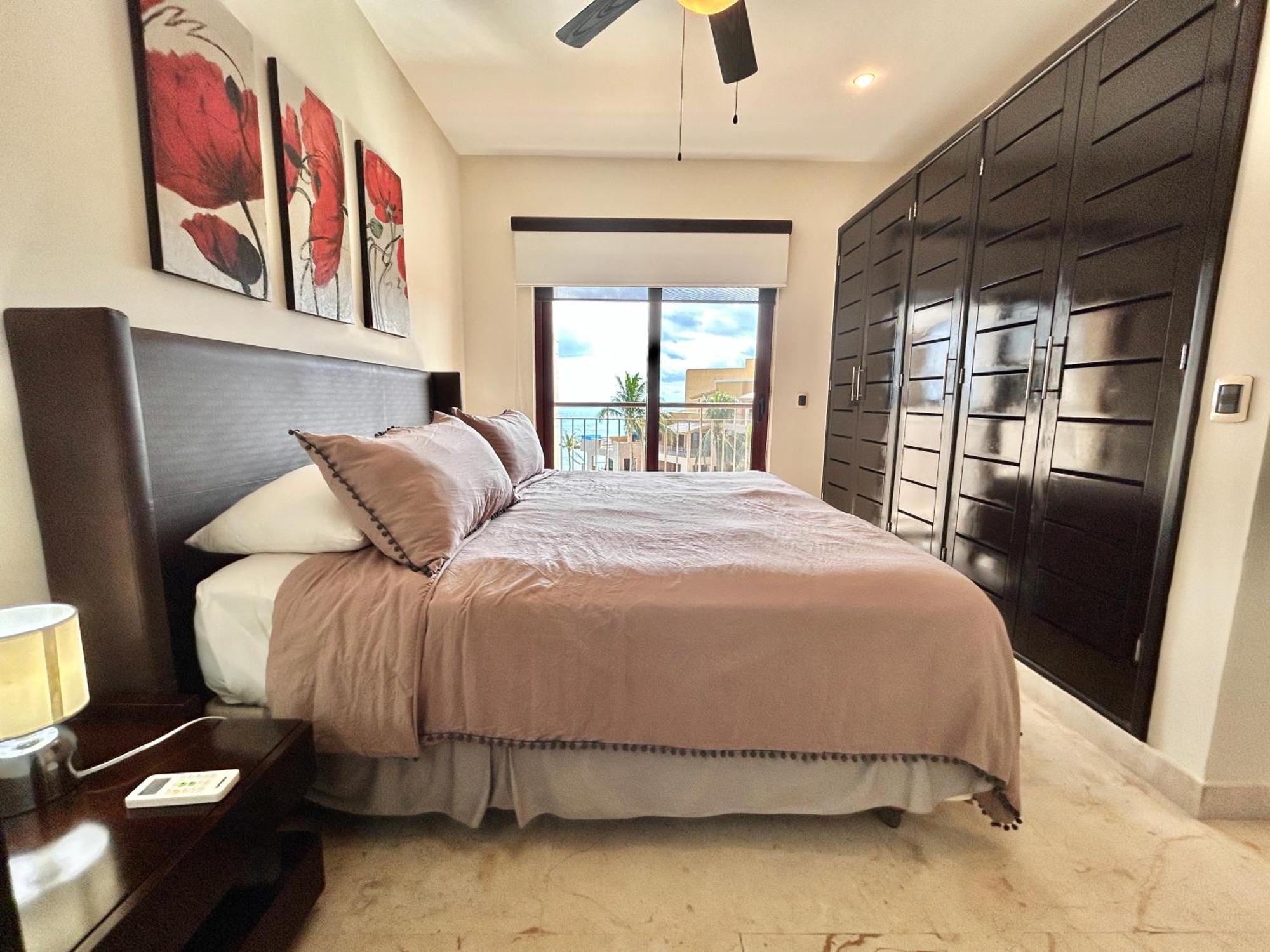El Faro 402 Surf Ocean View 2 Bedroom Playa del Carmen