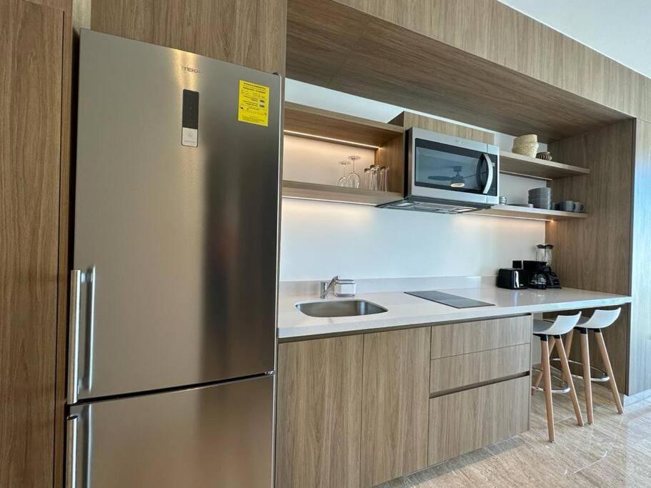Apartamento Cozy Modern View W/ Rooftop Pool & Gym - Agama 403 Playa del Carmen