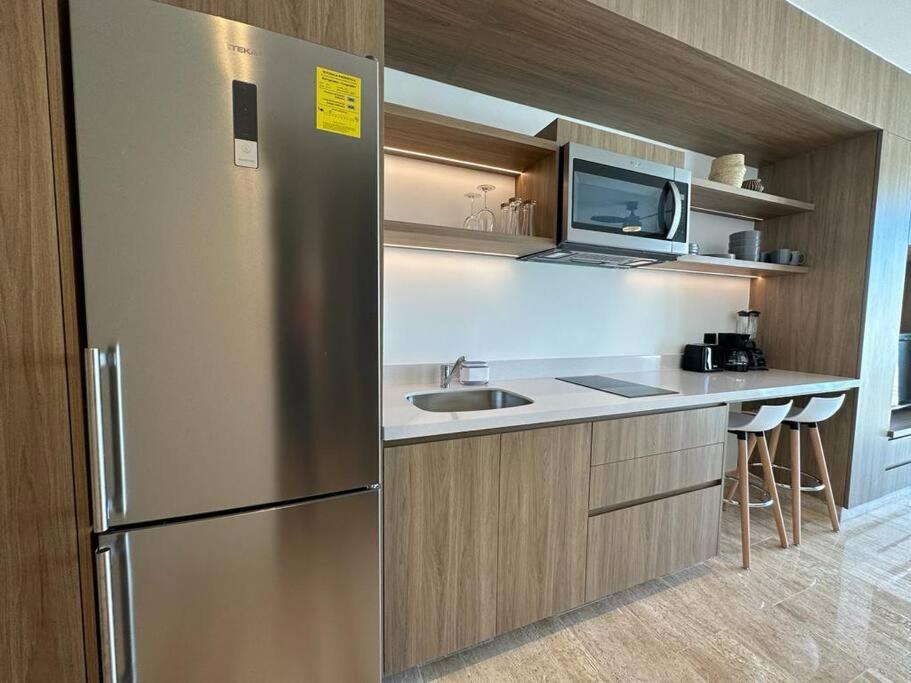 Cozy Modern View W/ Rooftop Pool & Gym - Agama 403 Apartamento *