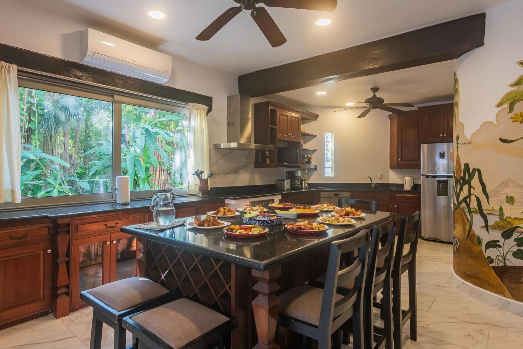 Holiday, Weekly Monthly Discount Private Pool, Bbq, Family Friendly Villa