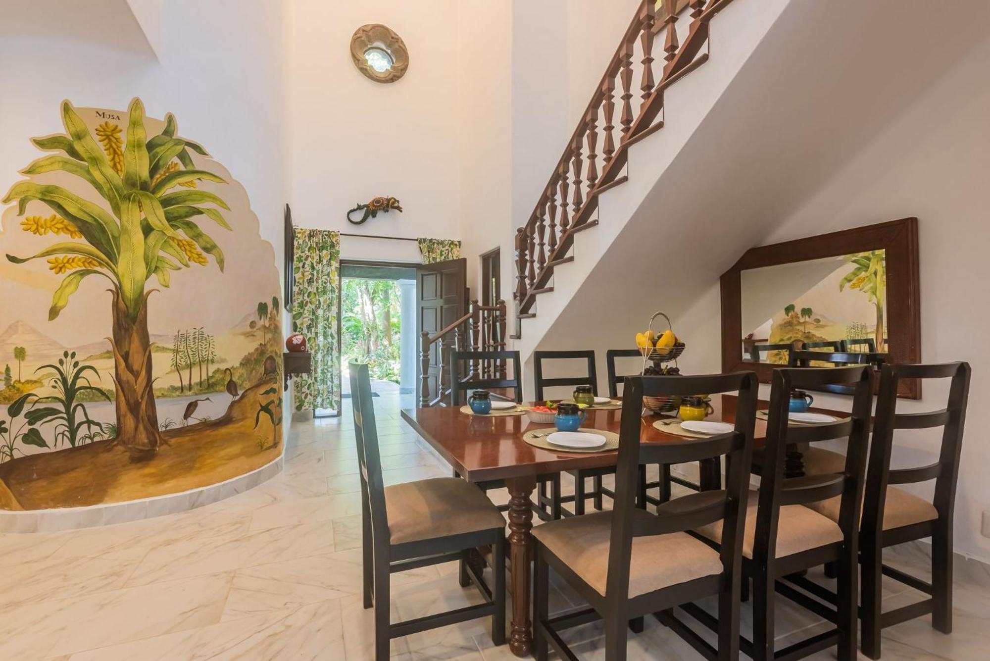 Villa Holiday, Weekly Monthly Discount Private Pool, Bbq, Family Friendly *