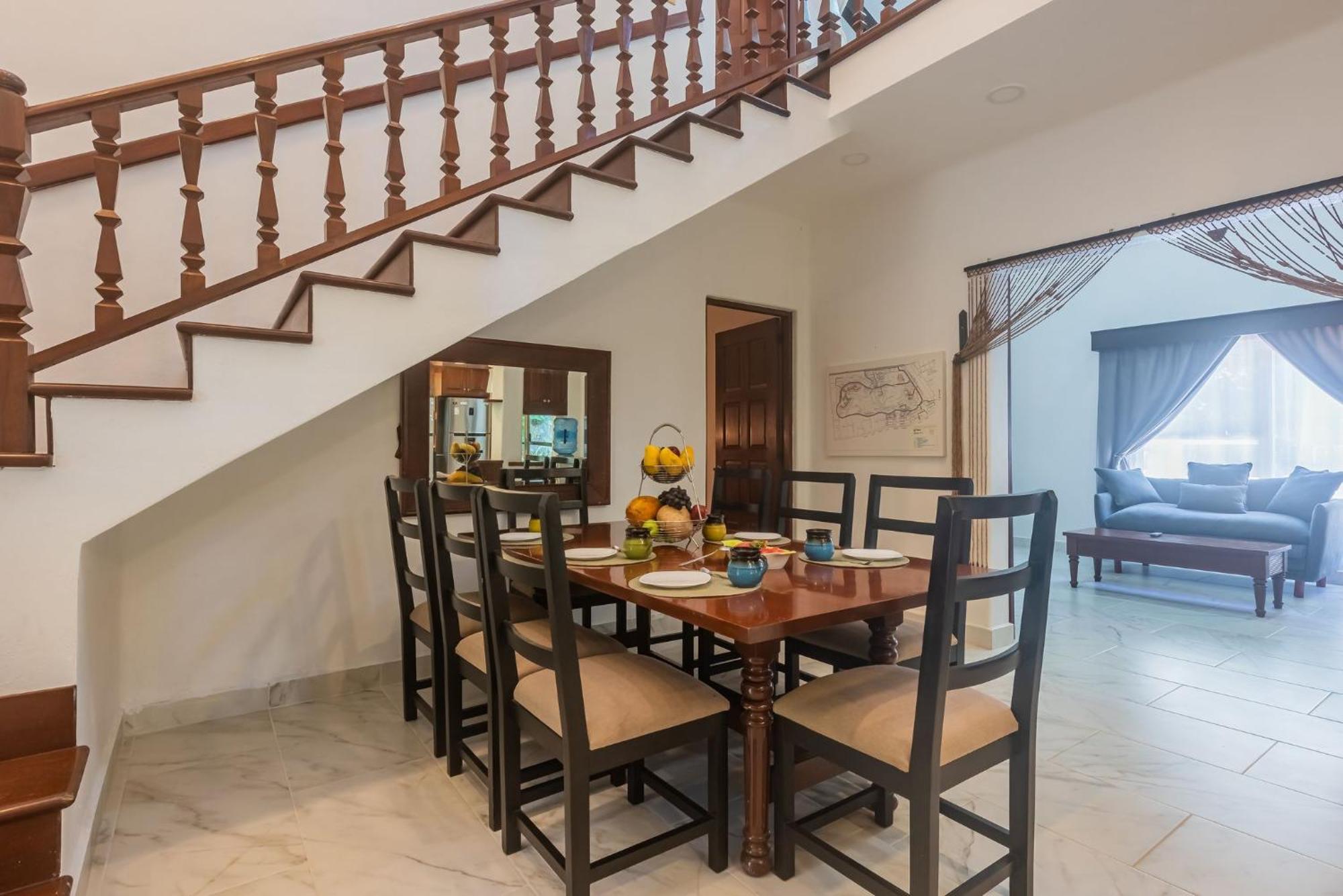 Villa Holiday, Weekly Monthly Discount Private Pool, Bbq, Family Friendly *