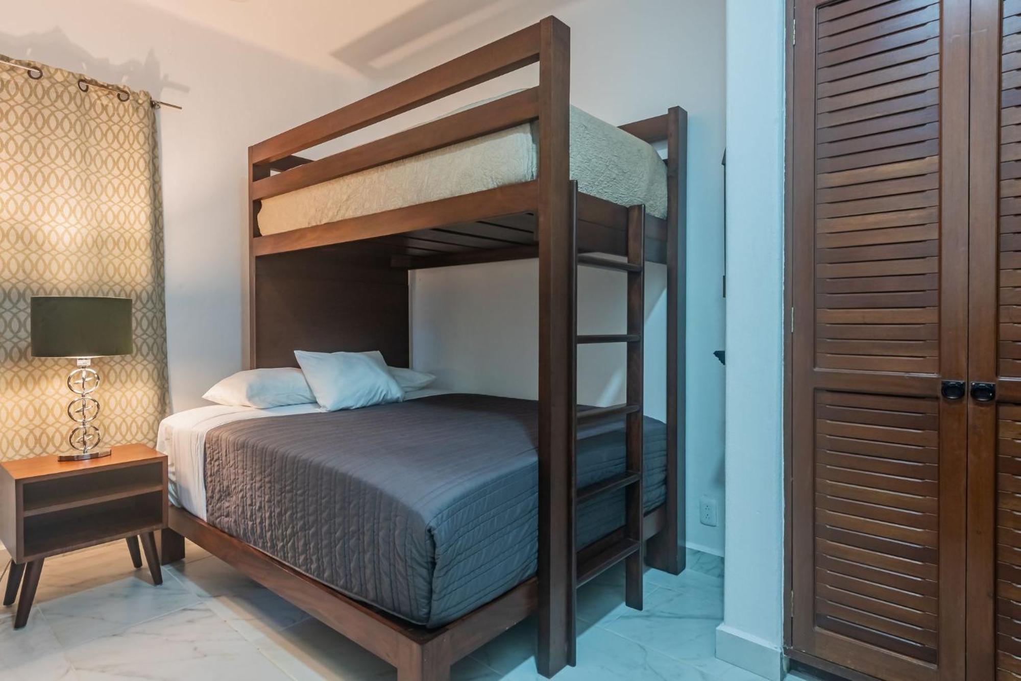 Holiday, Weekly Monthly Discount Private Pool, Bbq, Family Friendly Playa del Carmen