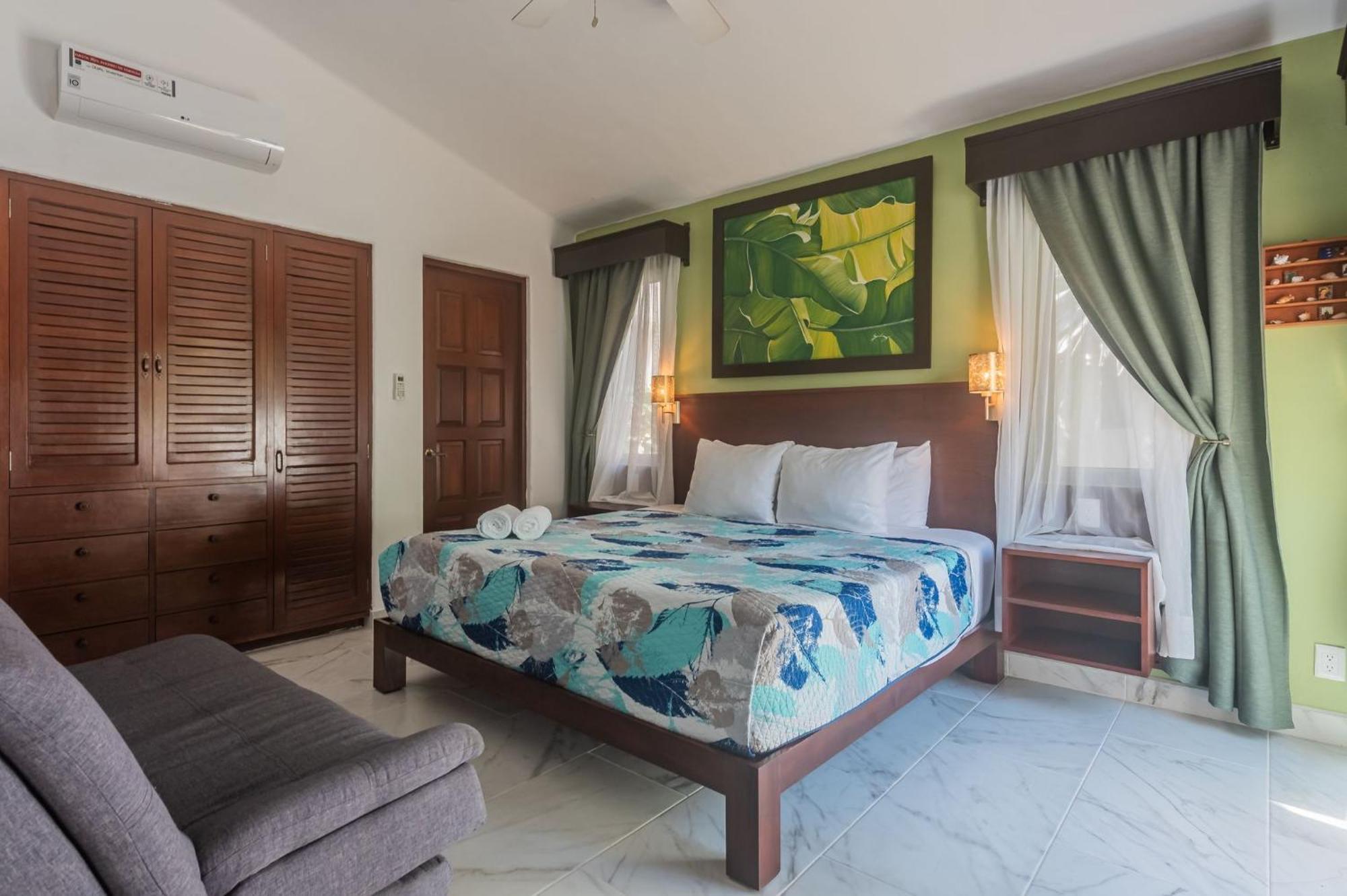 Holiday, Weekly Monthly Discount Private Pool, Bbq, Family Friendly