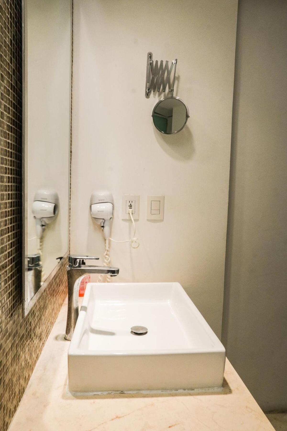 Penthouse Well Located And Wifi 50mb - Downtown Area Apartment Playa del Carmen