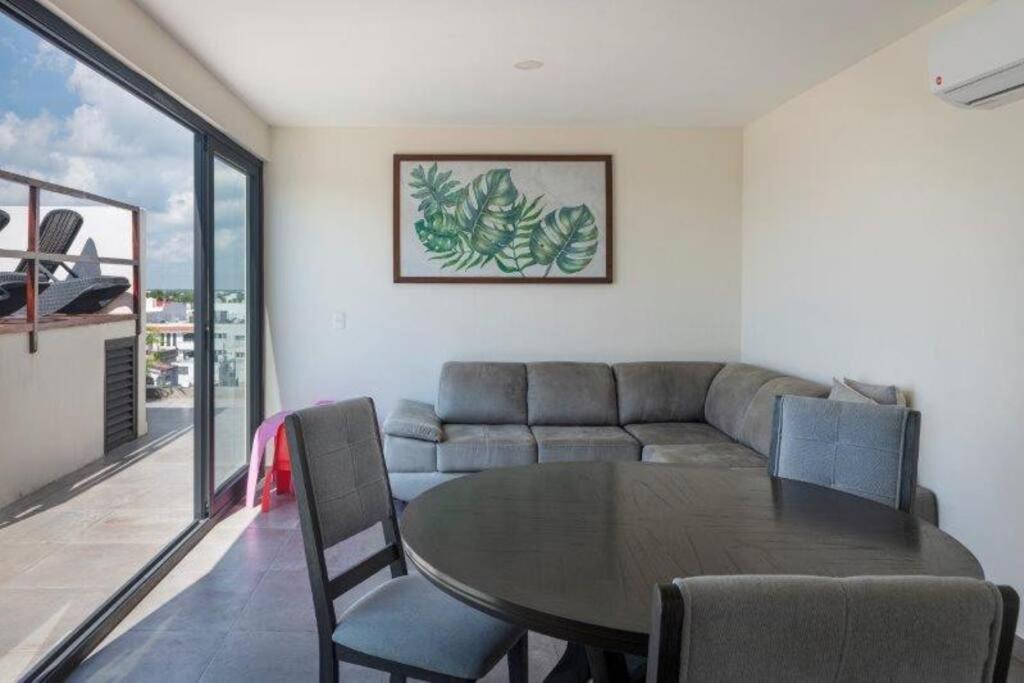 Apartment 5mins To Beach+pool+kingbed+freedisneyplus *
