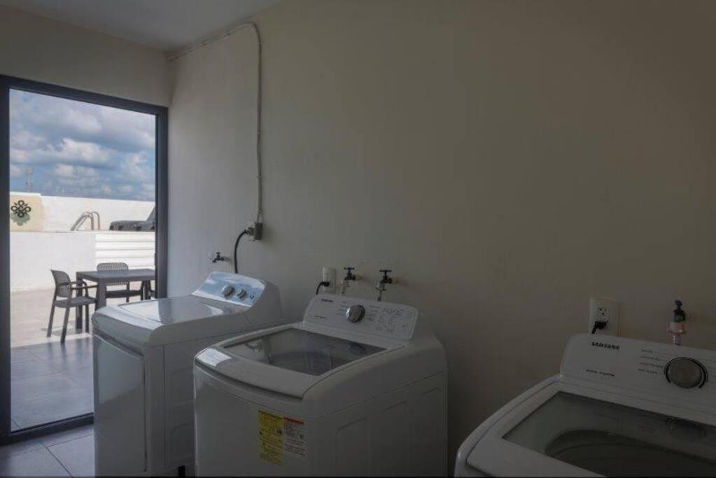 Apartment 5mins To Beach+pool+kingbed+freedisneyplus Playa del Carmen