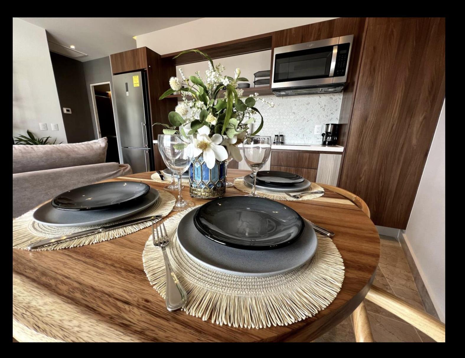 Luxury 1br Condo-amazing Oceanviews Prime Location Close To Apartment *