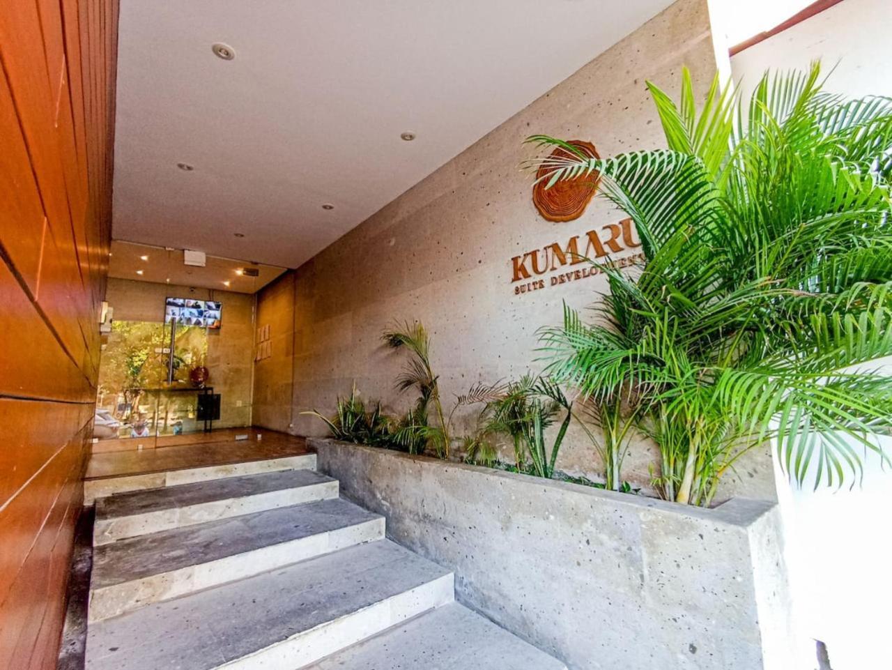 Wide With Sunny Balcony Pool Gym Steps 2 Căn hộ *