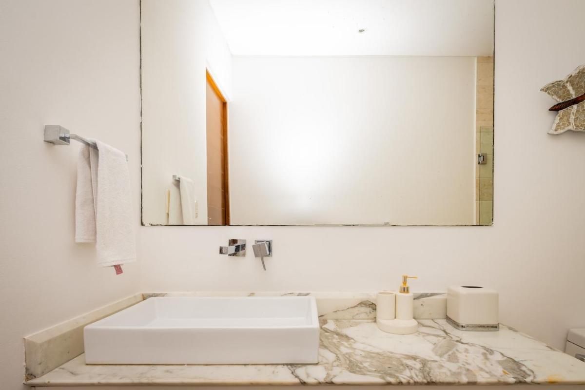 Magnificent 2 Blocks From The And 5th Ave Apartment *