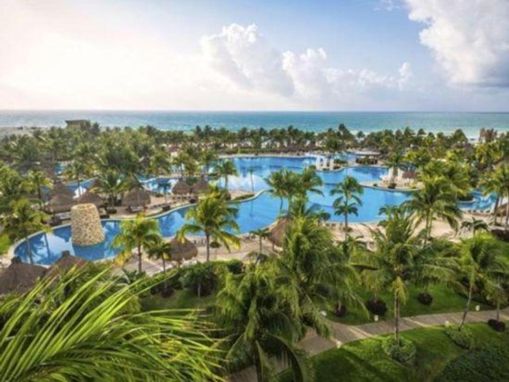 Maya Del Carmen Hotel