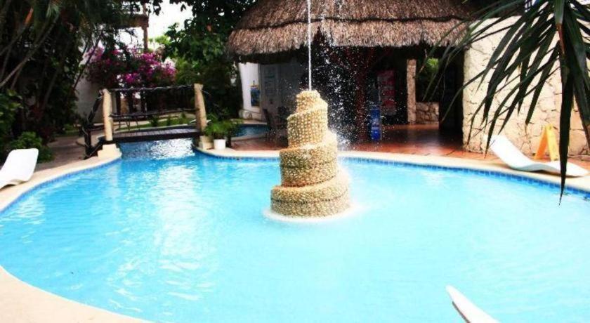 Maya Del Carmen Hotel