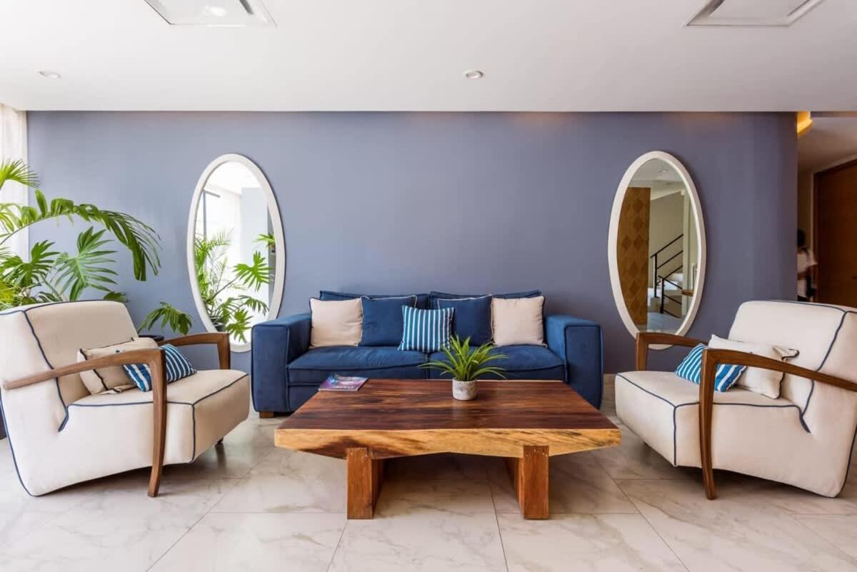 Apartment Amazing 1br Penthouse With Private Rooftop Pool *