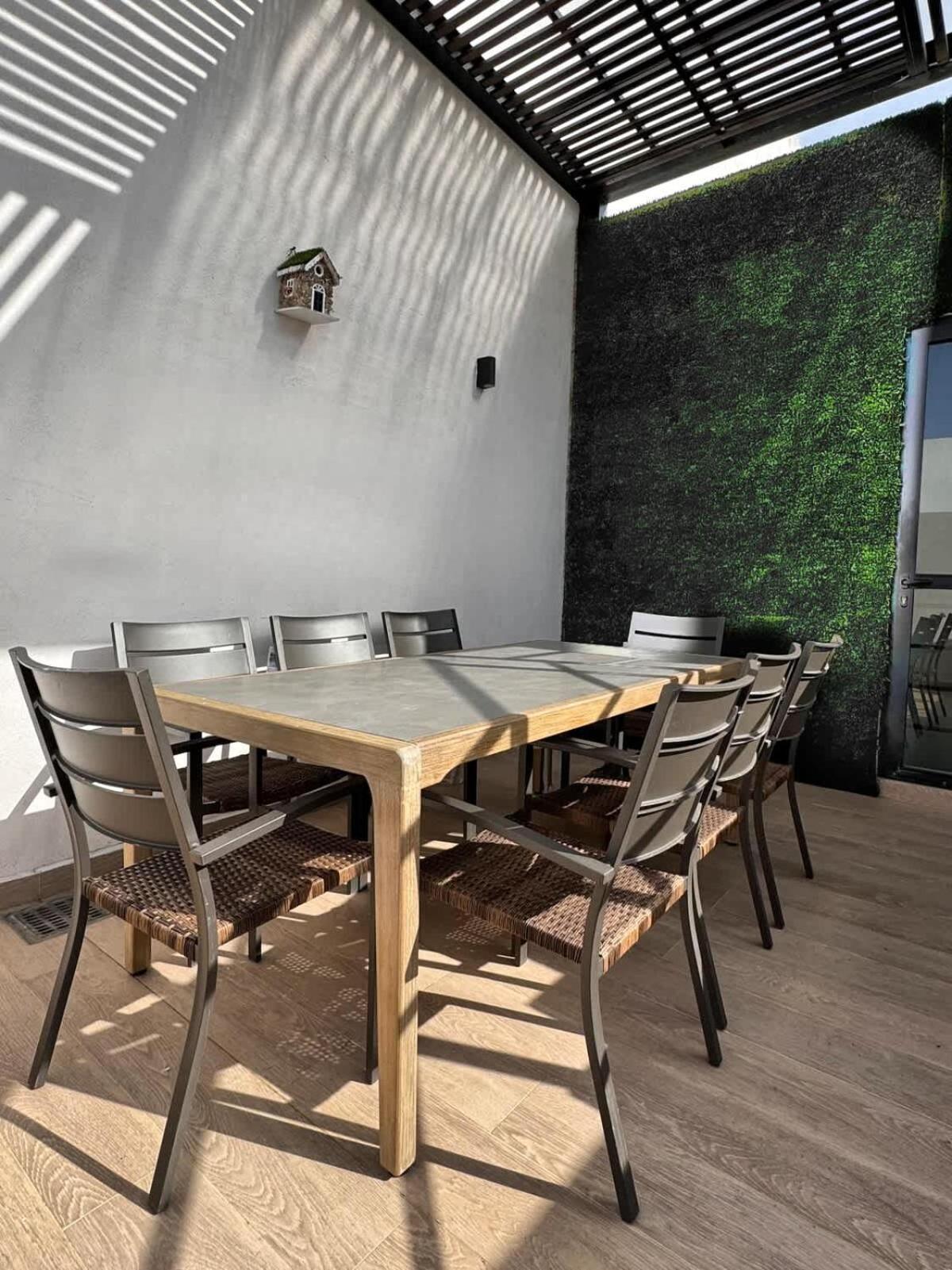 Amazing 1br Penthouse With Private Rooftop Pool Apartment *