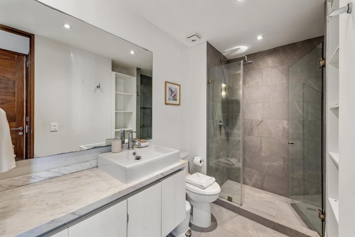 Luxury 1bd Ac Pool Gym Cinema Apartment Playa del Carmen