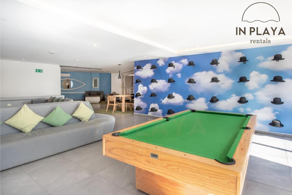 Private In Location With Pool Gym And Cinema