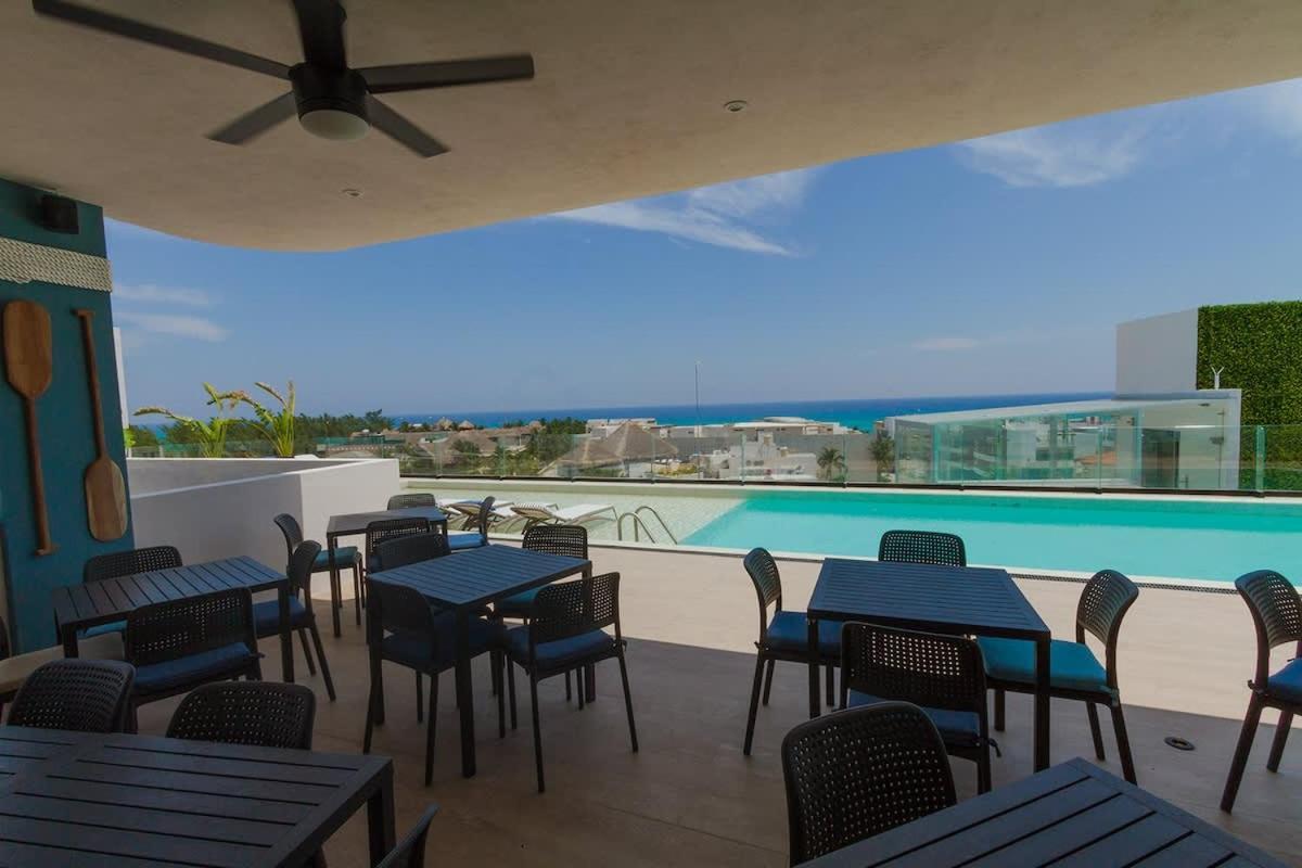 Holiday home The Boat 2 Blocks From The Sea And 5th Ave 200 Mb