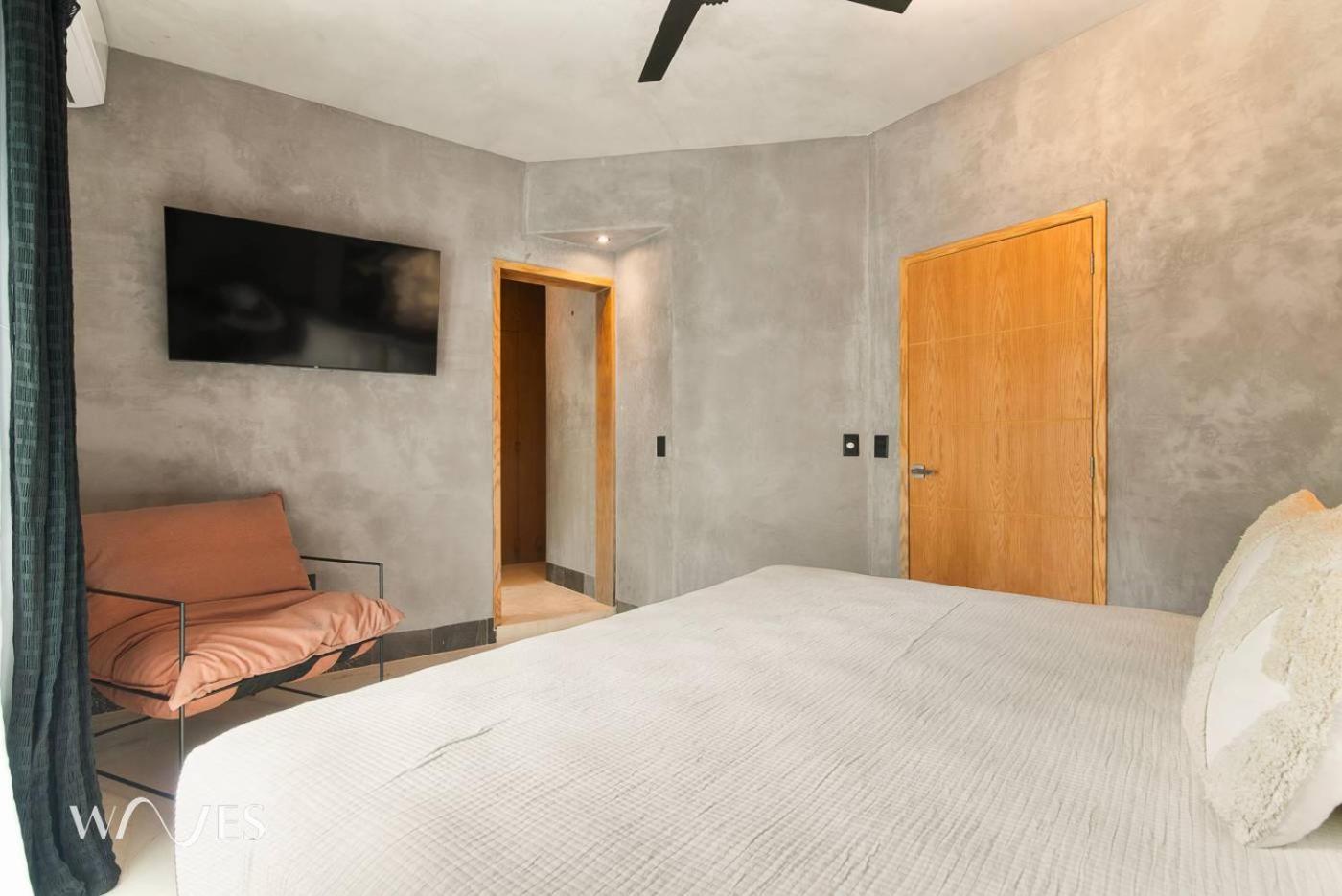 Spot On 5th Ave - 2br With King Beds & Style Apartment