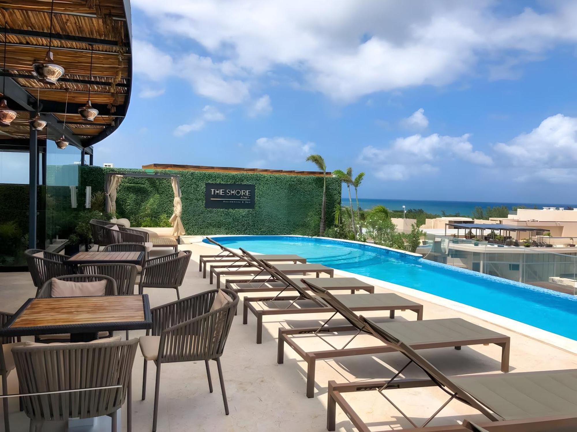 The Shore - Chic Getaway - Steps Away