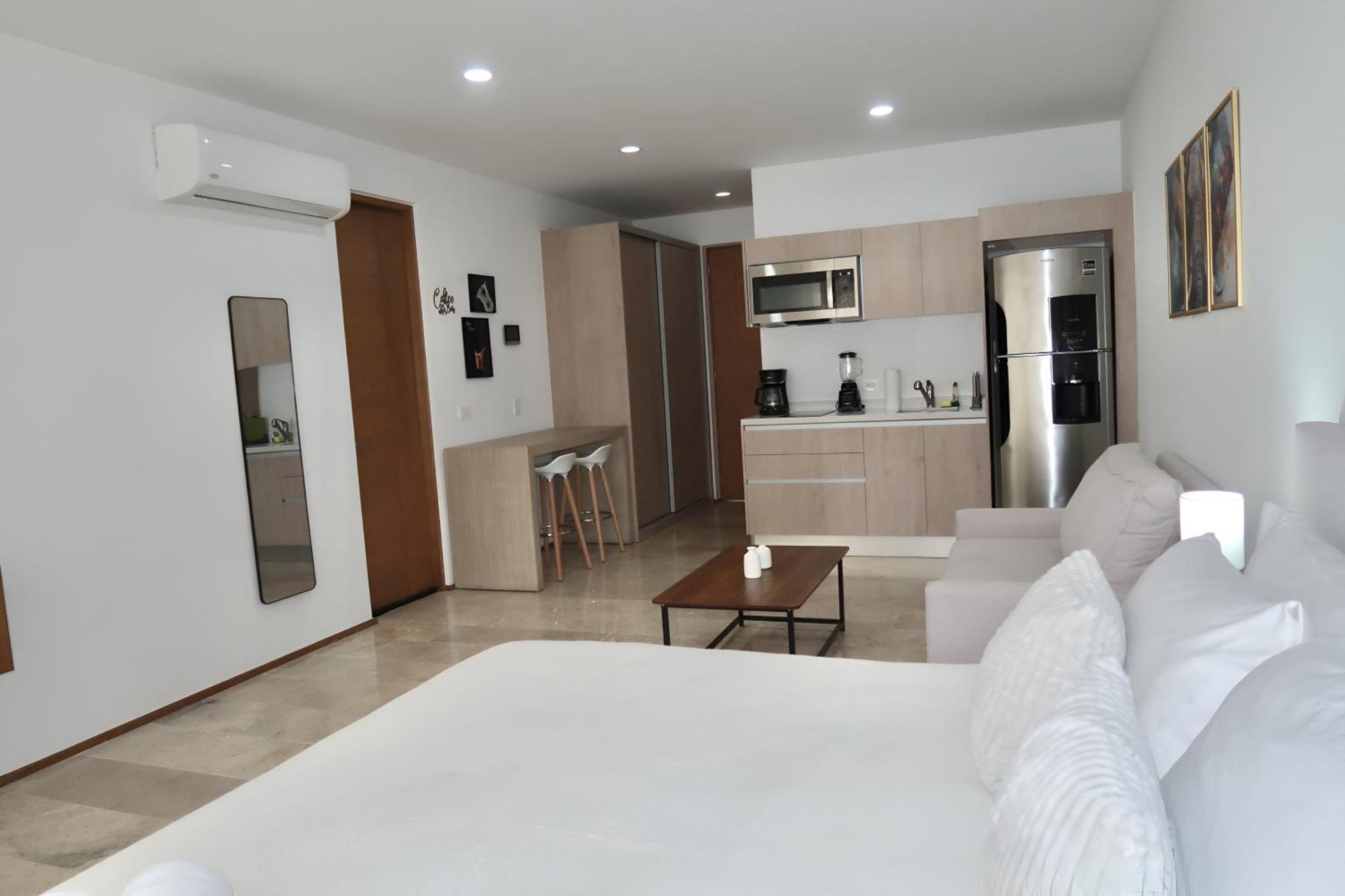 Modern Refuge Just Steps From 5th Avenue Apartment Playa del Carmen