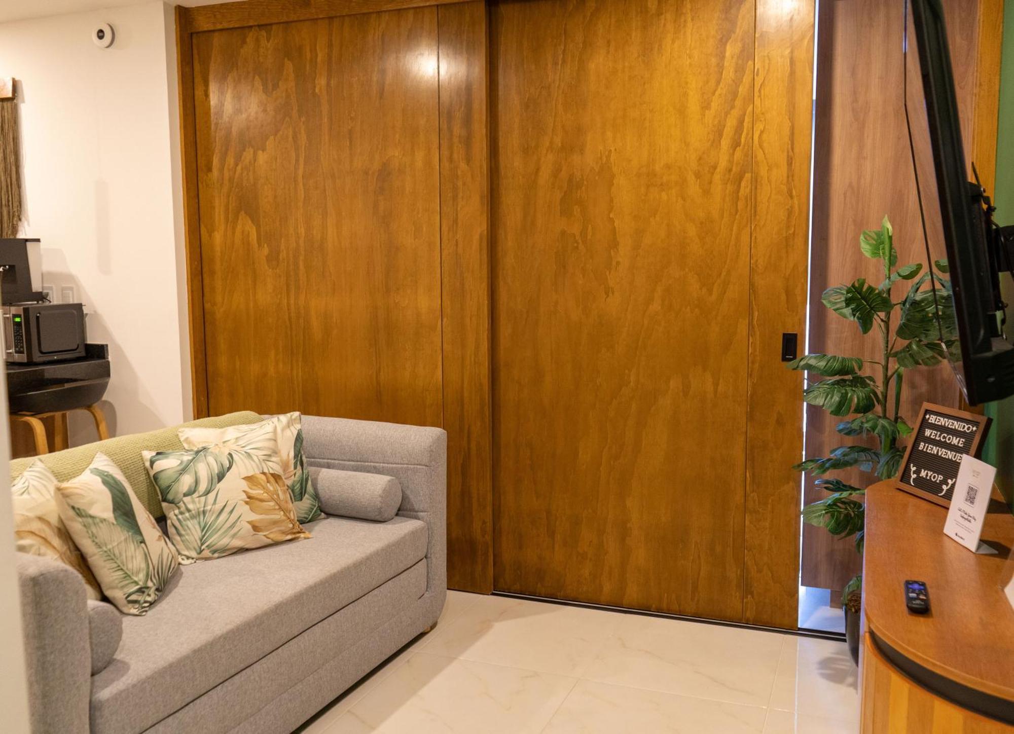 Apartment Elegant Lux - Fast Wi-fi- Near The Playa del Carmen