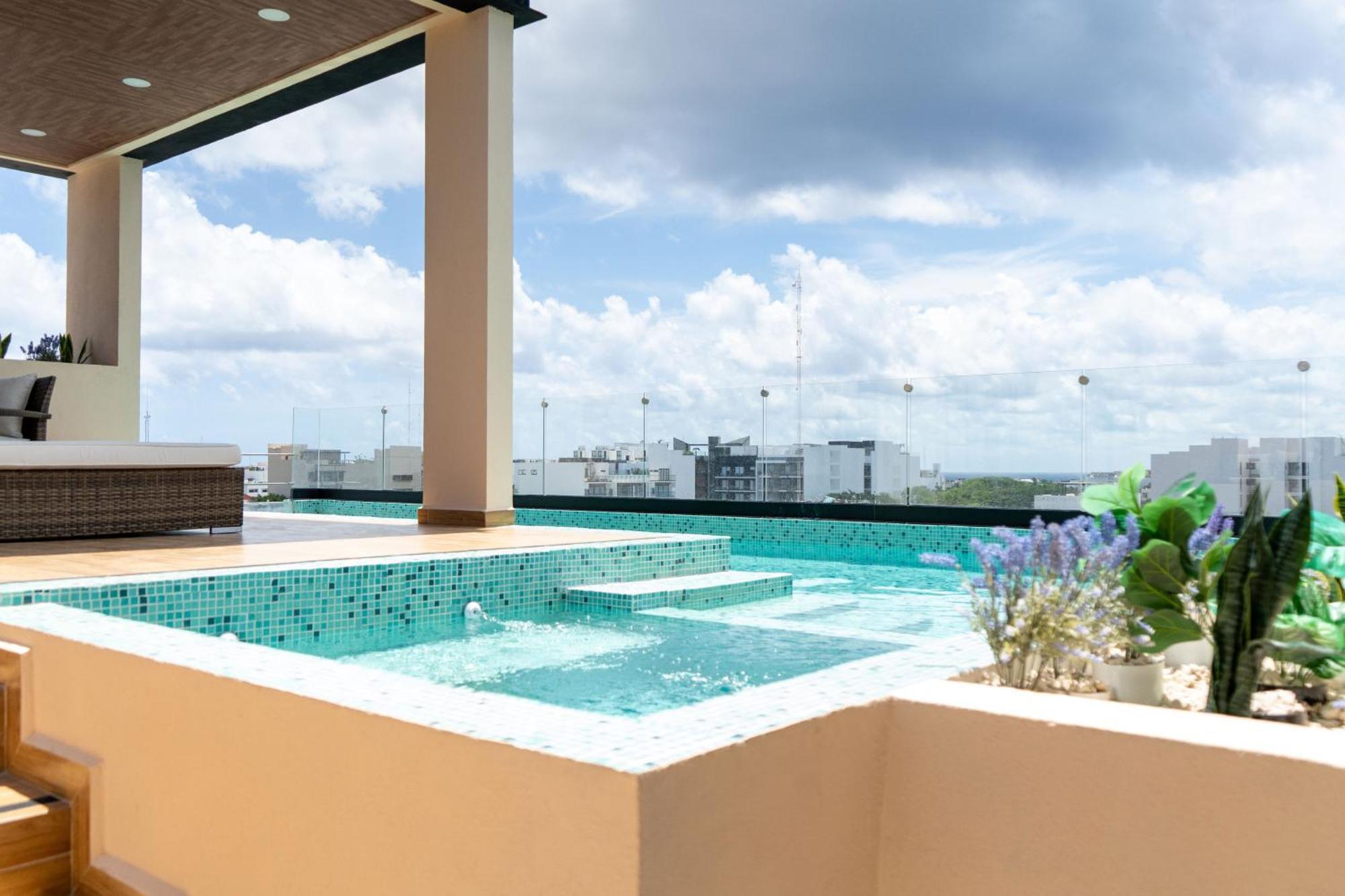 Elegant Lux - Fast Wi-fi- Near The Apartment Playa del Carmen
