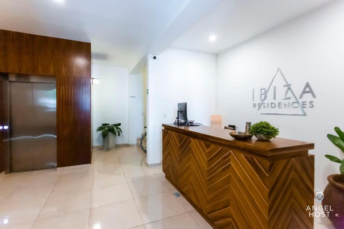 Private Oceanview With Balcony & Rooftop Pool * Playa del Carmen