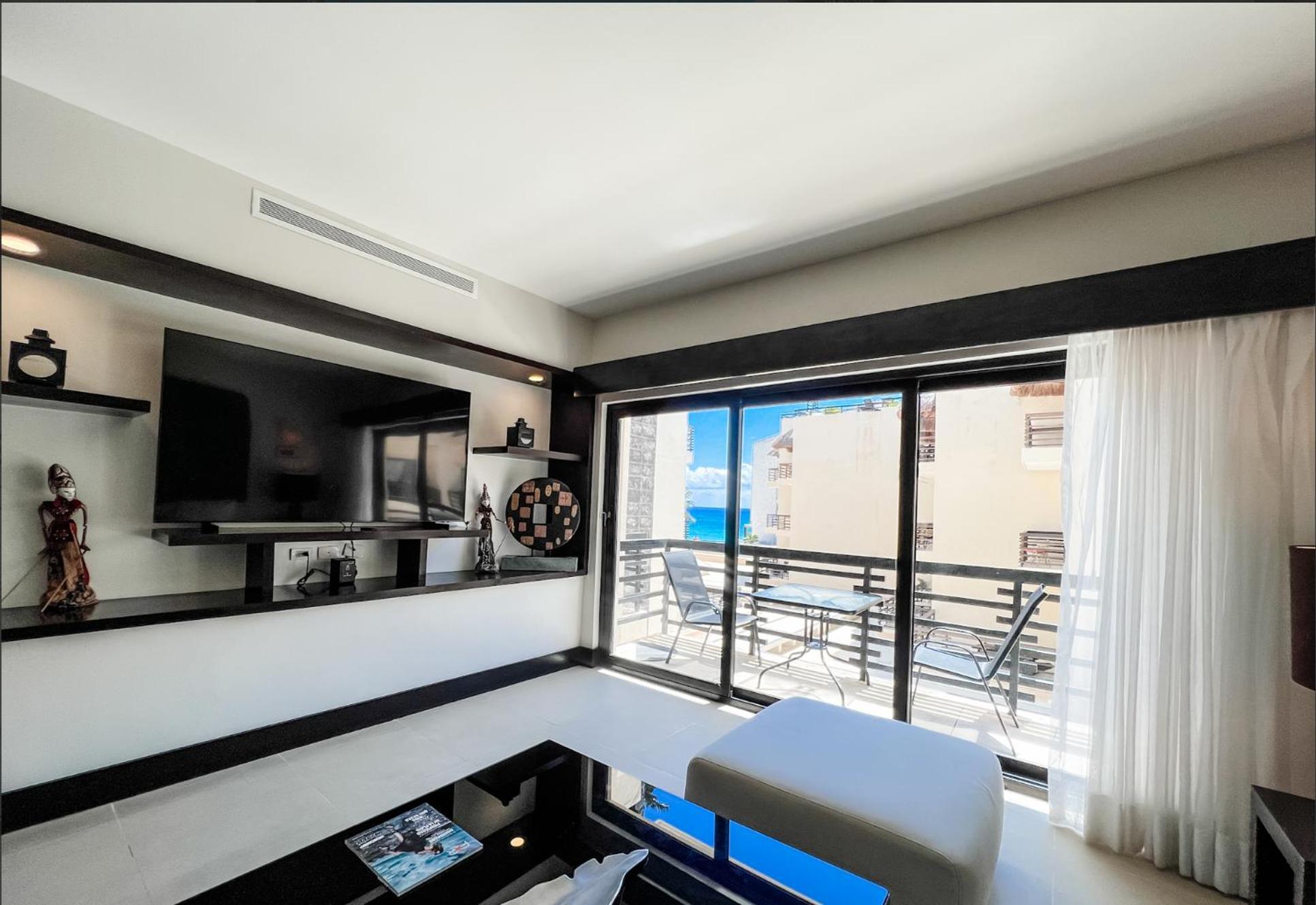 Aldea Thai Downtown Oceanview Residences Playa del Carmen