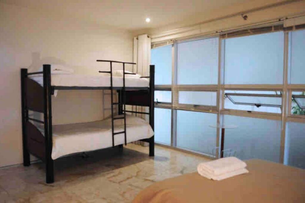3 Bedroom Ocean View, Gym/parking Apartment *