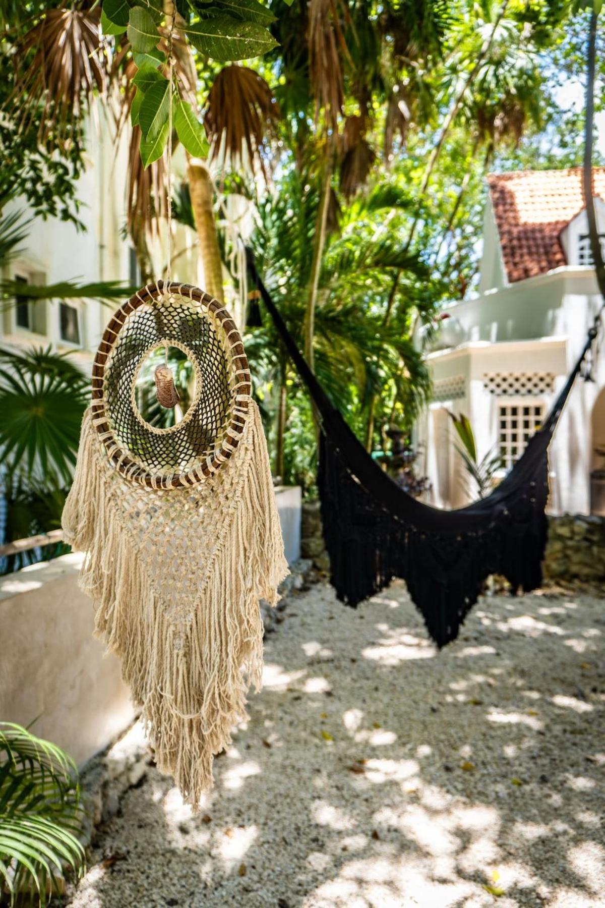 Stunning Modern With Pool And Access Apartment Playa del Carmen