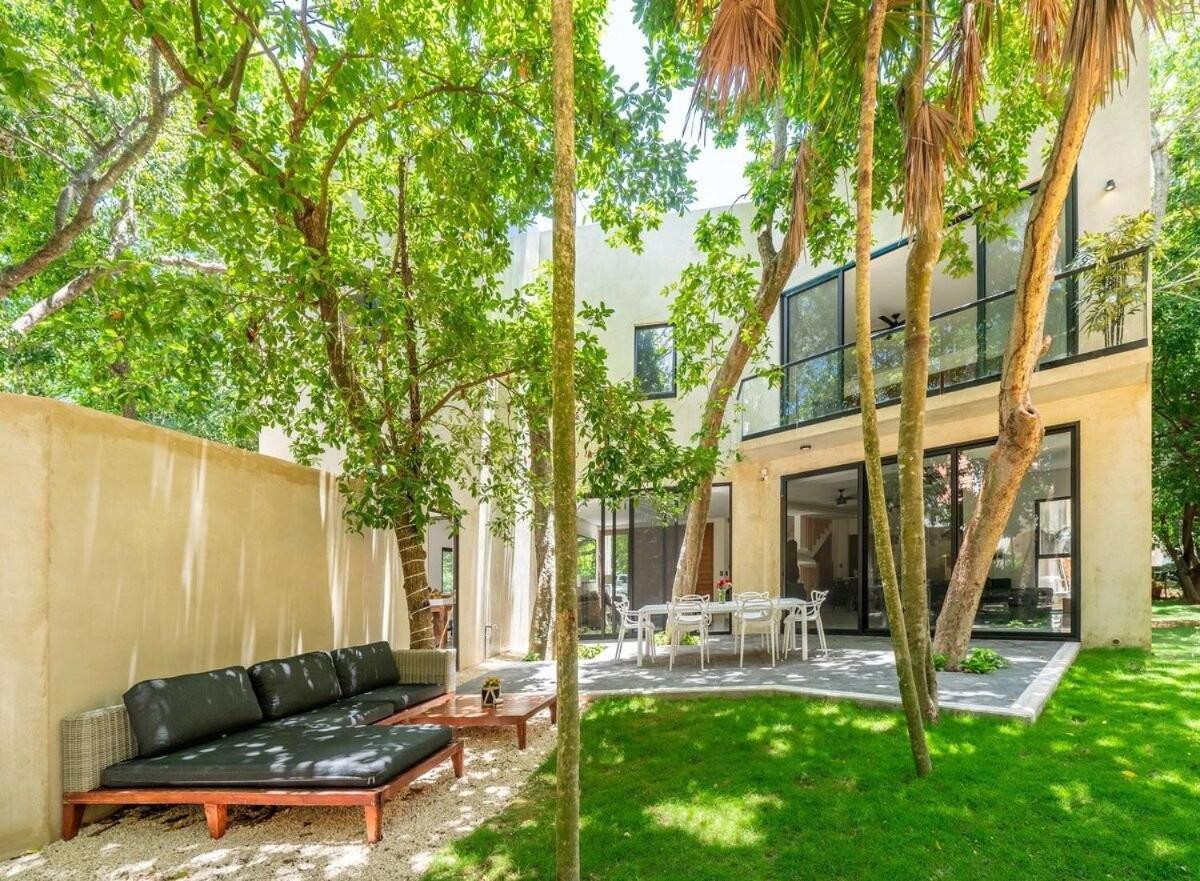 Apartment Magnificent One Block From Playacar *