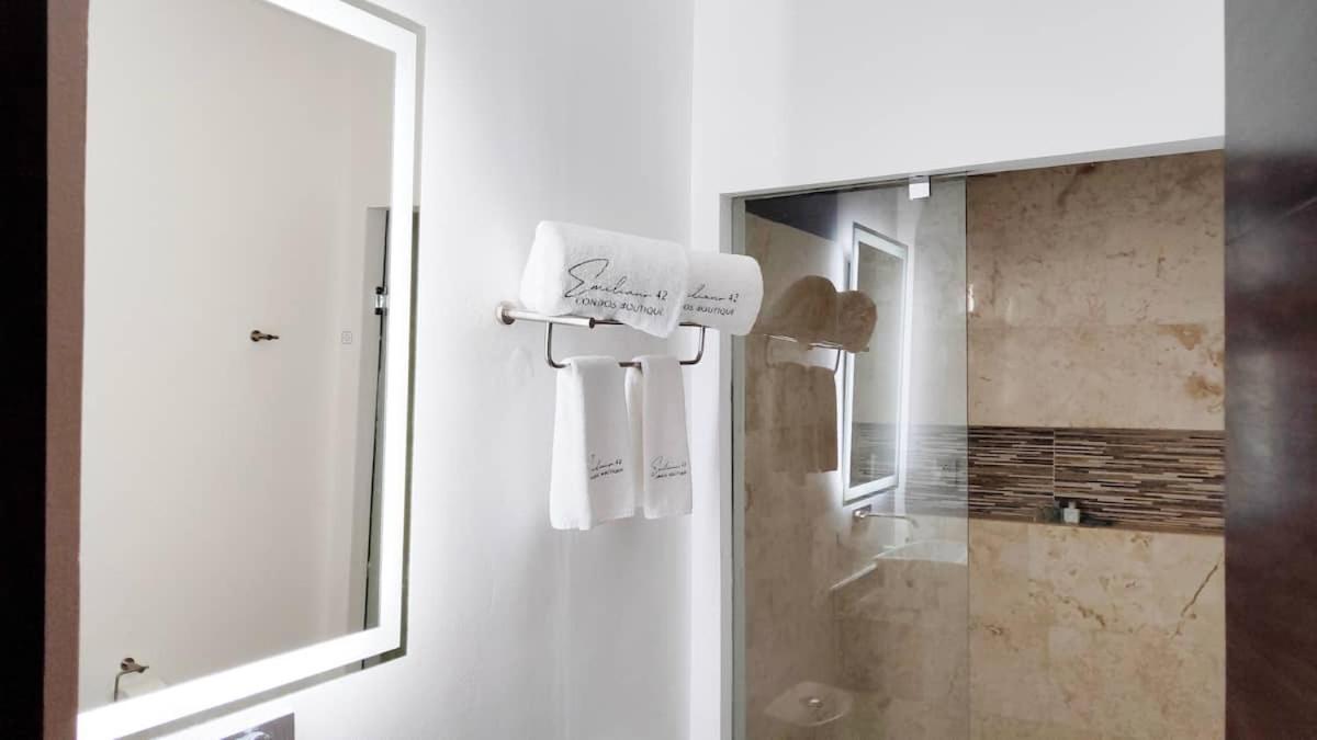 Emiliano42 101 Khách sạn hẻo lánh Playa del Carmen