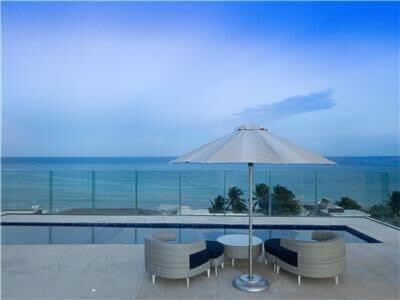 Next To The Beautiful 2 Bedroom * Playa del Carmen