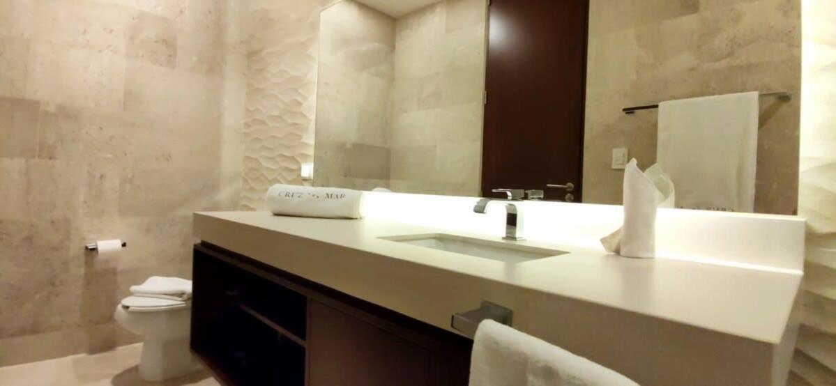 Next To The Beautiful 2 Bedroom Apartamento *