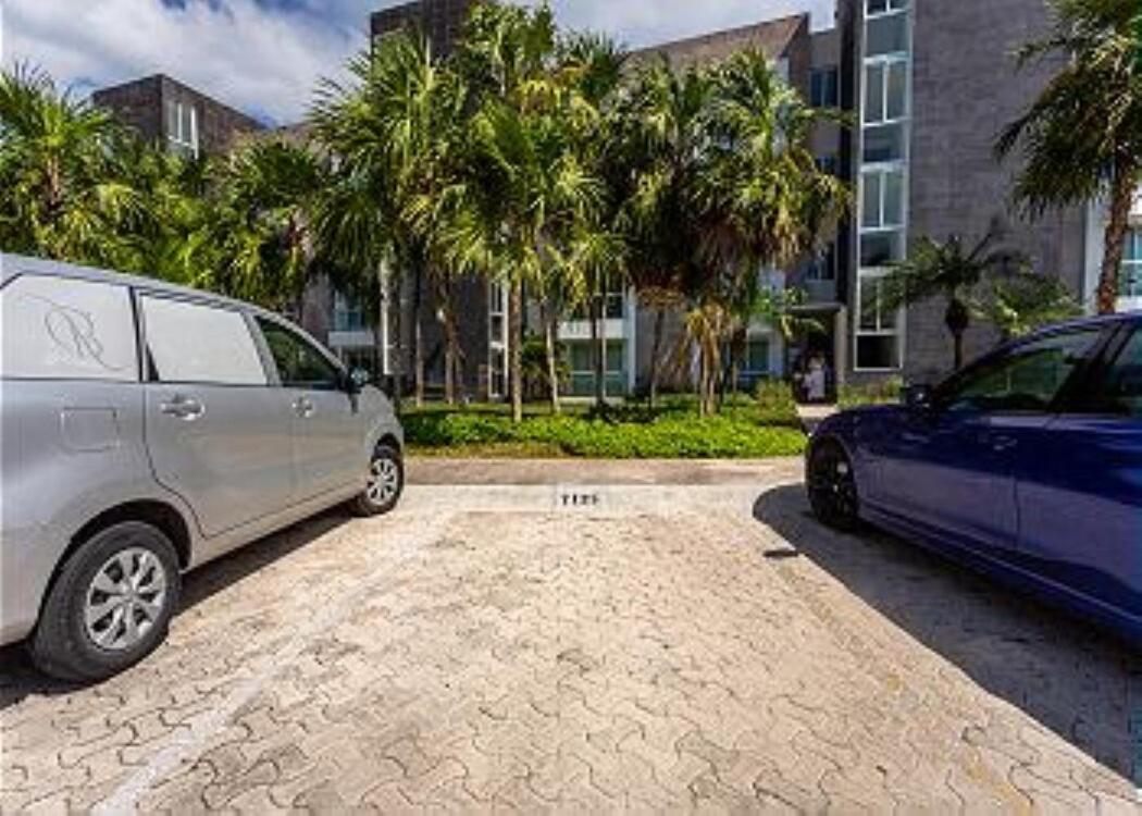 Front 2br 3bath Family Big Pool Jacuzzi Tenis Gym * Playa del Carmen