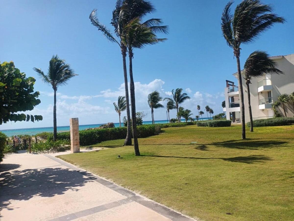 Front 2br 3bath Family Big Pool Jacuzzi Tenis Gym Apartment