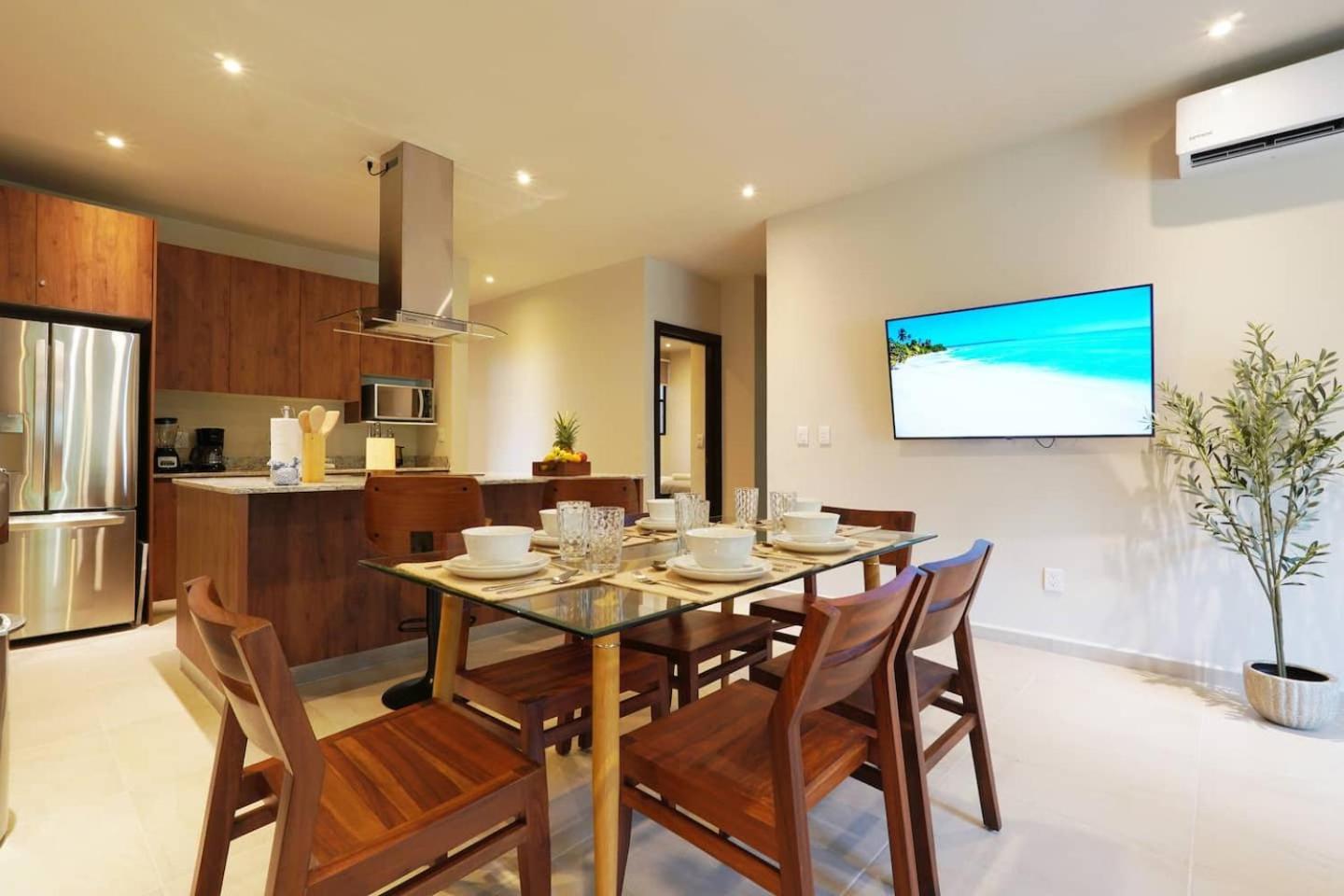 New Coto1112min Beach,gated,gym,playground,pools *